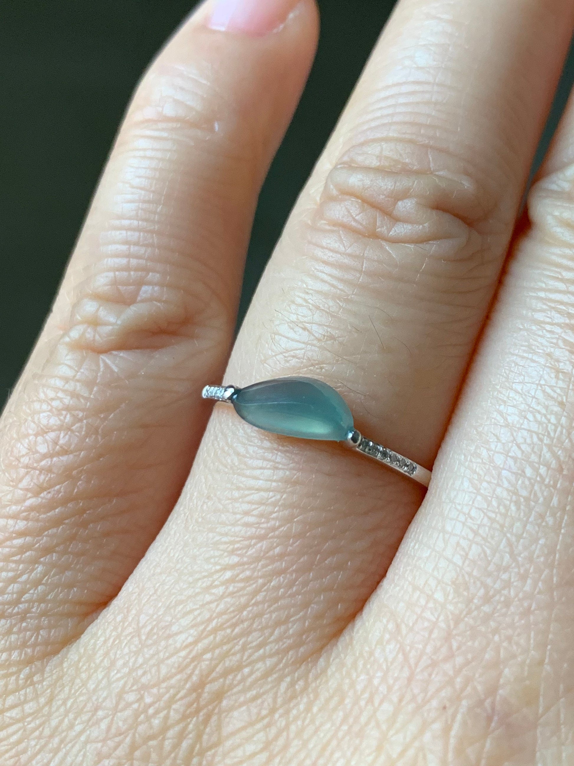 Certified Burmese Icy Highly Translucent Green Jadeite Horse Eye Cut Ring in 18K White Gold with Diamonds Sz 7 天然缅甸正冰晴绿翡翠马眼钻石镶嵌戒指