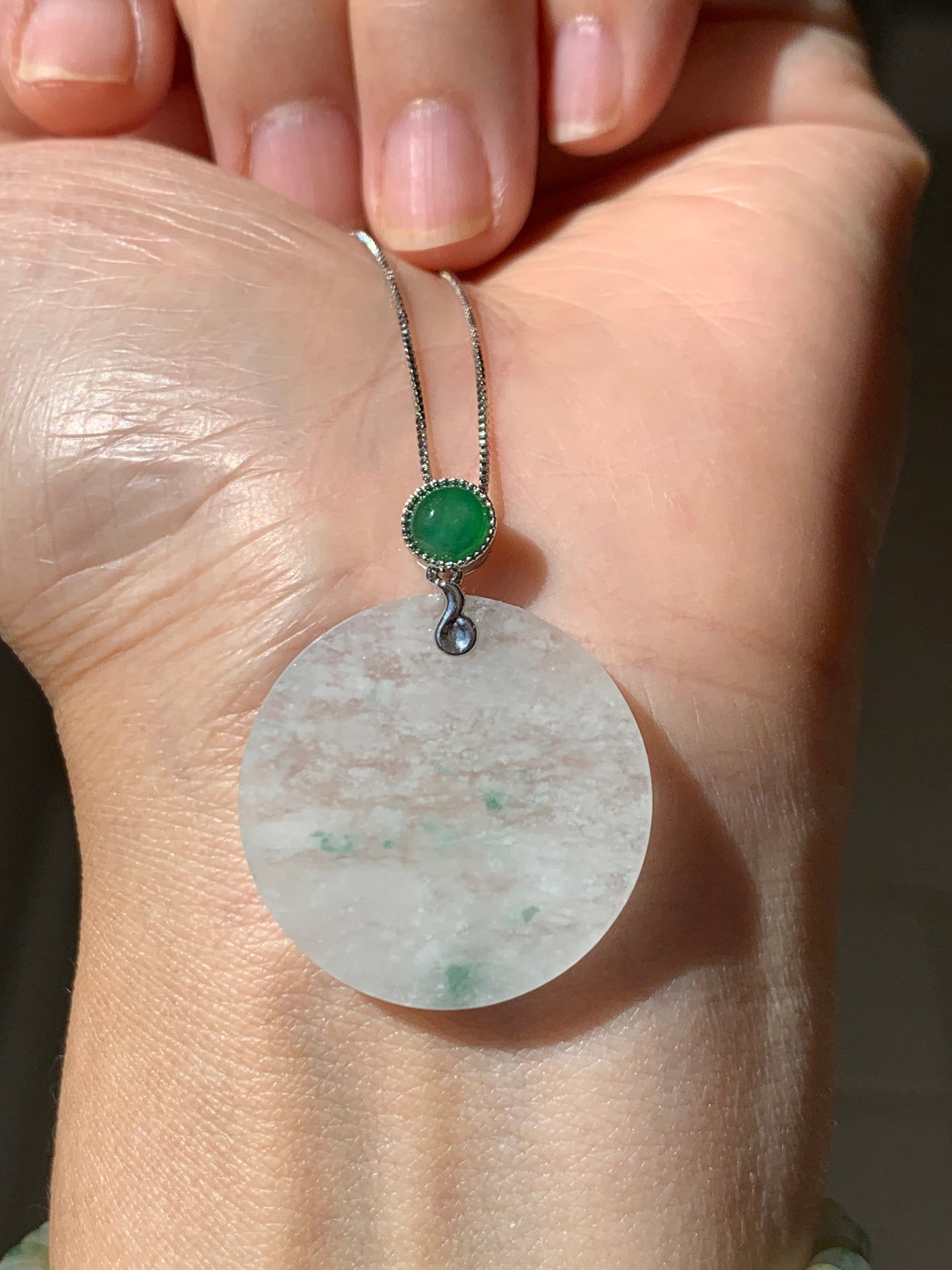 Certified Natural Burmese Moxisha Icy Jadeite Green Marbling Blessing Amulet Pendant Wu Shi Pai 18K Yellow Gold 天然缅甸莫西沙飘绿花翡翠无事牌镶嵌吊坠