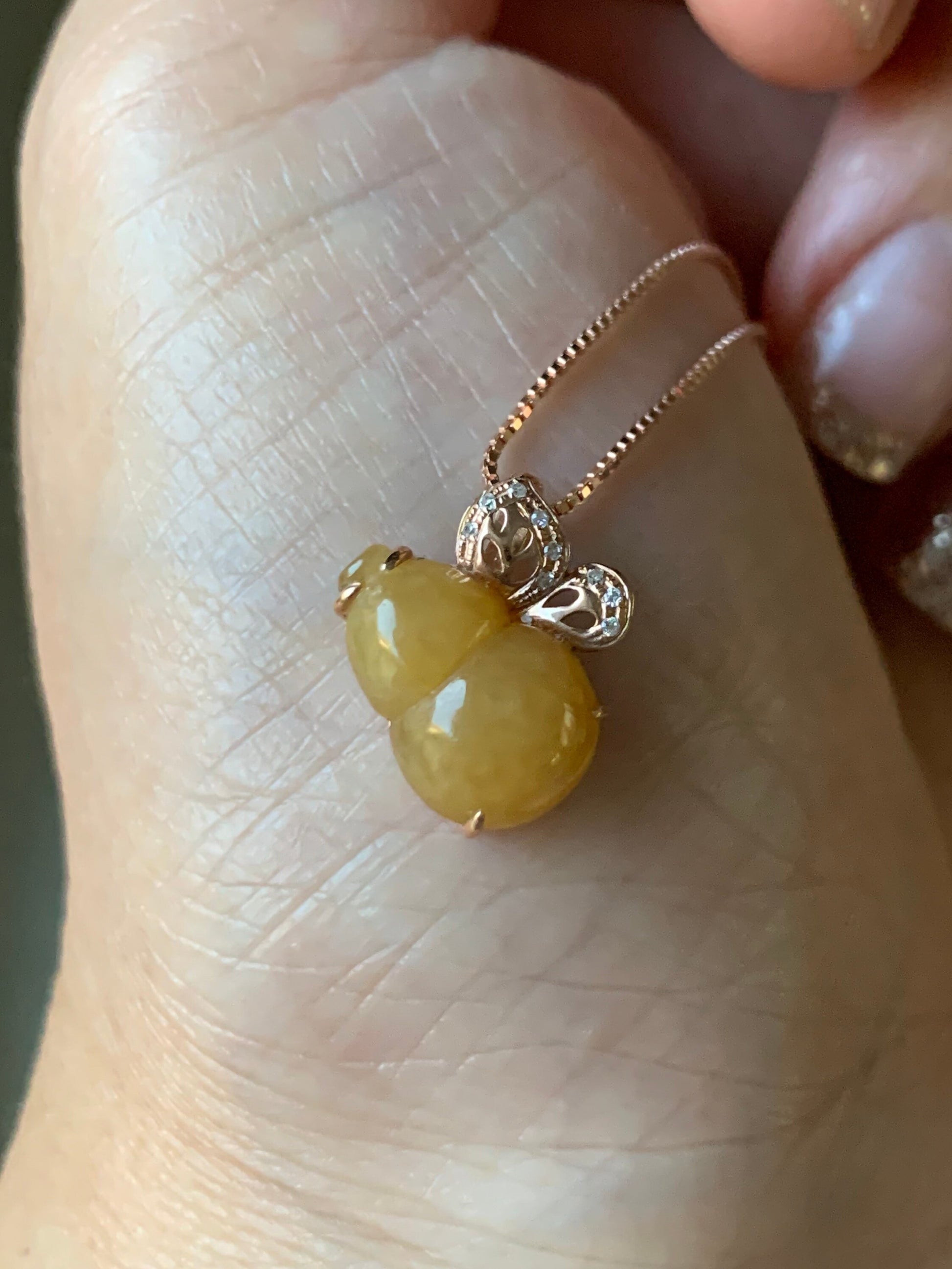 Certified Natural Burmese Icy Translucent Jadeite Gourd Hulu Pendant in 18K Rose Gold with Diamonds 天然缅甸黄翡葫芦K玫钻石镶嵌吊坠