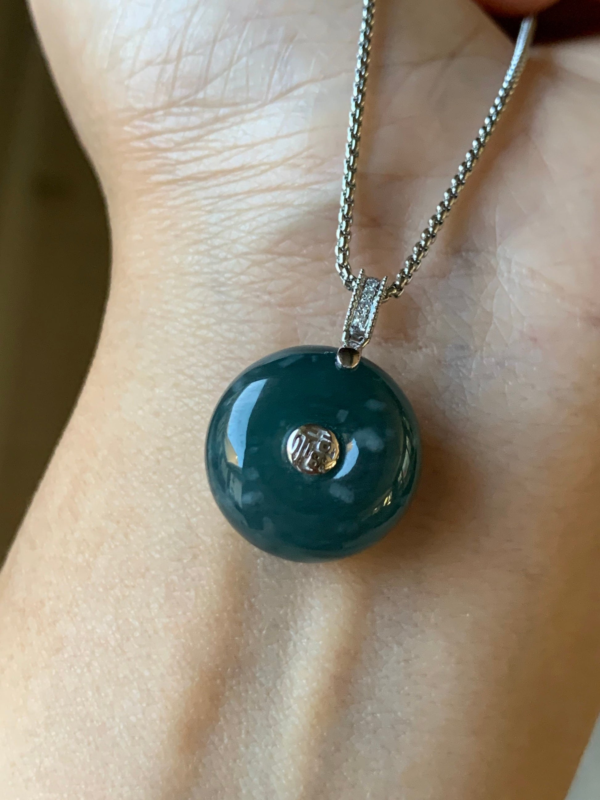Certified Natural Guatemalan Intense Blue Jadeite Thick Ping An Kou Donut Pendant 18K White Gold and Diamonds 天然危地马拉翡翠老种冰蓝平安扣钻石镶嵌吊坠