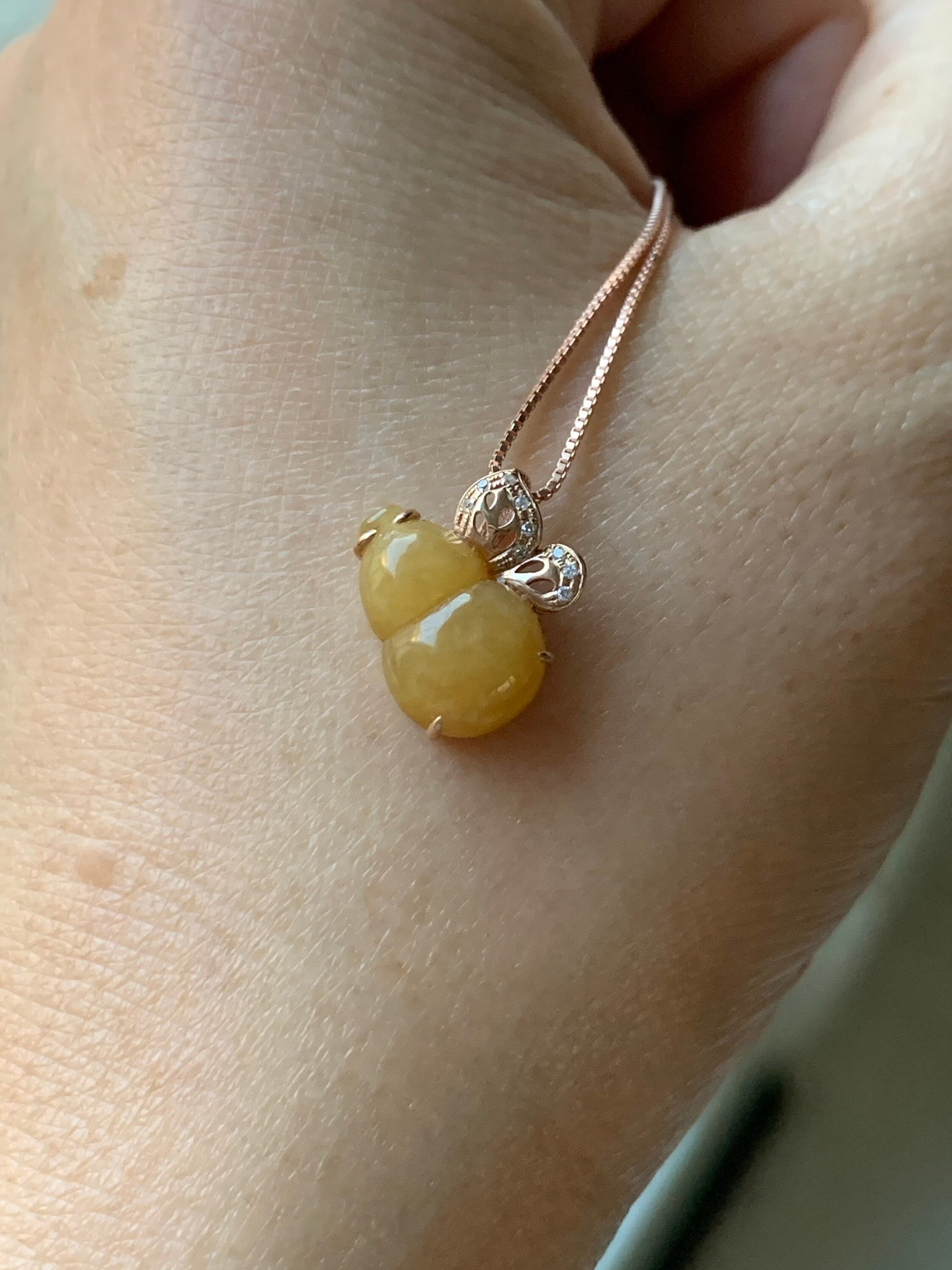 Certified Natural Burmese Icy Translucent Jadeite Gourd Hulu Pendant in 18K Rose Gold with Diamonds 天然缅甸黄翡葫芦K玫钻石镶嵌吊坠