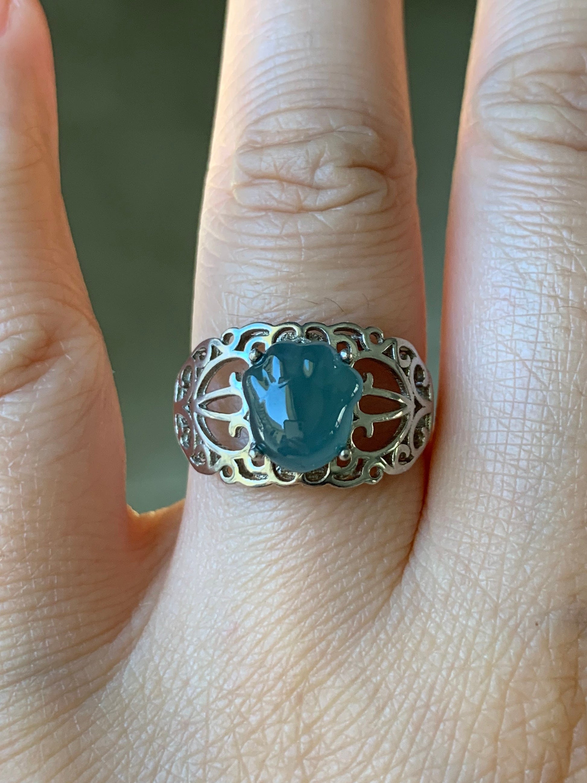 Natural Guatemalan Icy Translucent Blue Jadeite Carved Paw Print Ring S925 Sterling Silver Adjustable Size 天然冰危蓝水翡翠猫爪银镶戒指 MZYJ