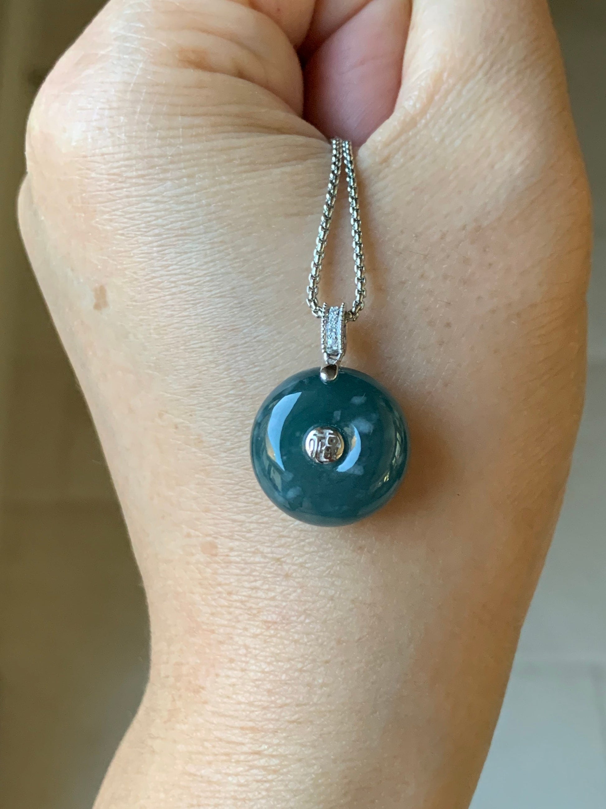 Certified Natural Guatemalan Intense Blue Jadeite Thick Ping An Kou Donut Pendant 18K White Gold and Diamonds 天然危地马拉翡翠老种冰蓝平安扣钻石镶嵌吊坠