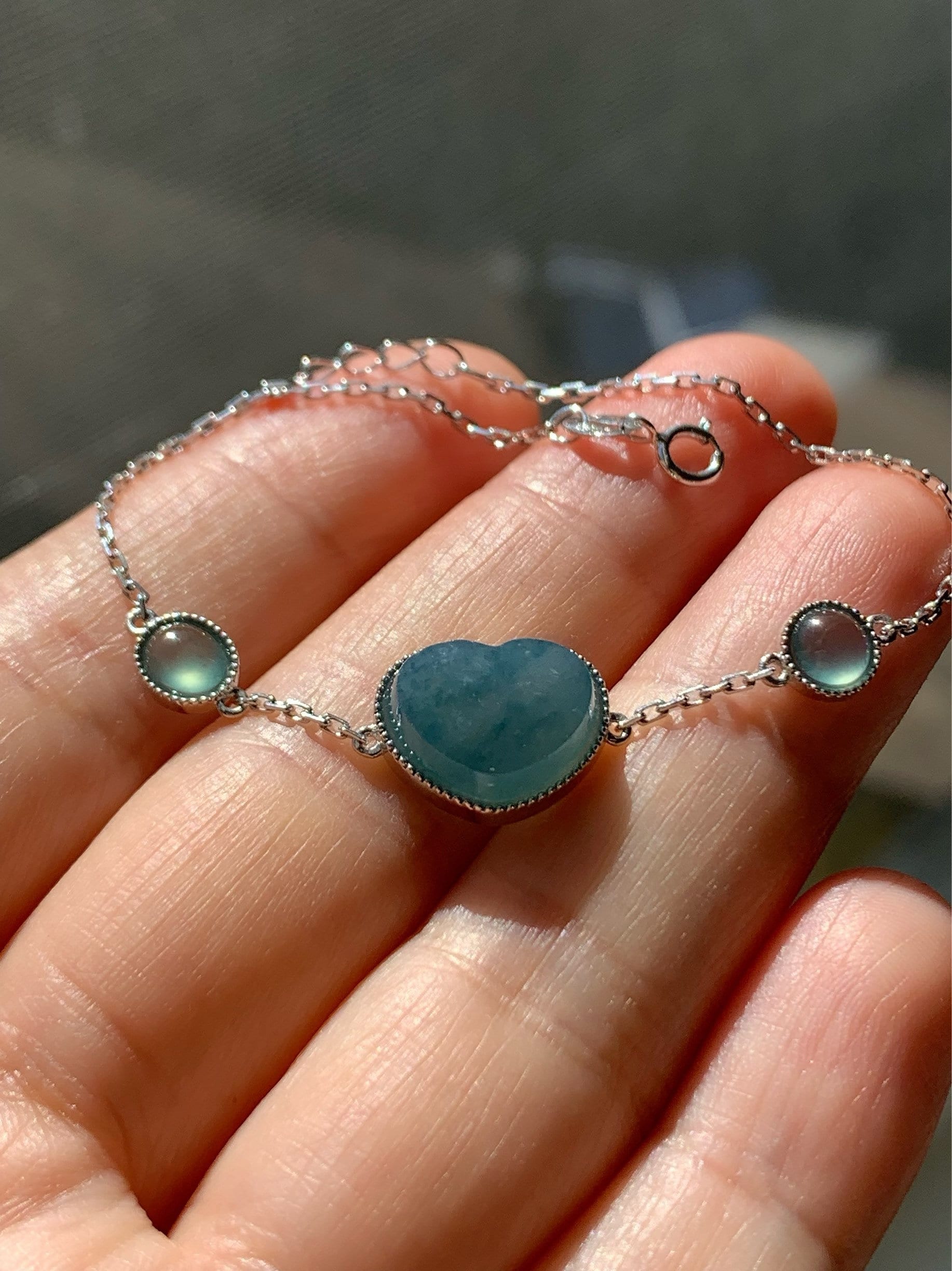 Certified Natural Burmese Icy Translucent Teal Blue Jadeite Heart Bracelet 18K White Gold 5.75"-6.25” 天然缅甸湖水蓝翡翠爱心切割面白金手链