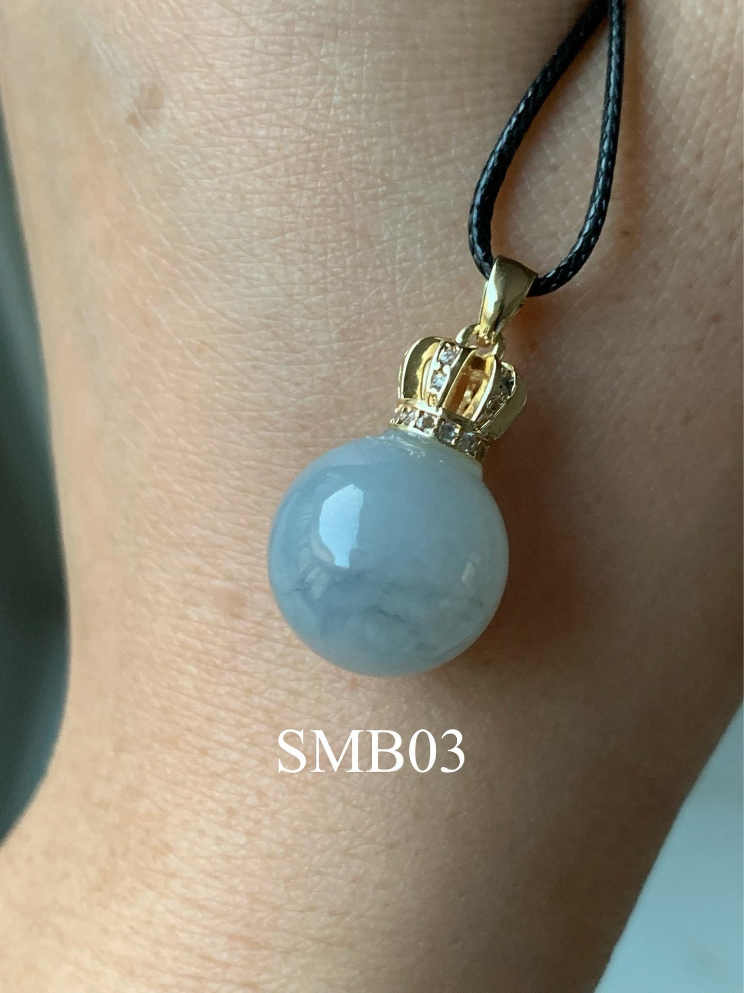 Huge Natural Burmese Translucent Wuji Light Blue Jadeite Single Bead Pendant 14K Yellow Gold PLATED 天然缅甸蓝底冰乌鸡翡翠单珠吊坠14K包金