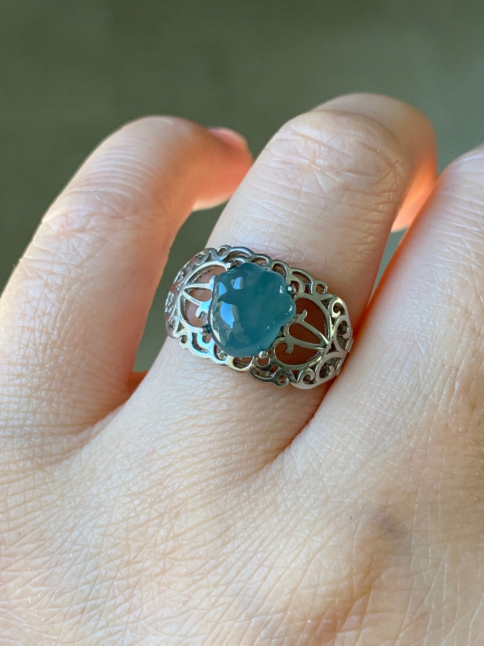 Natural Guatemalan Icy Translucent Blue Jadeite Carved Paw Print Ring S925 Sterling Silver Adjustable Size 天然冰危蓝水翡翠猫爪银镶戒指 MZYJ