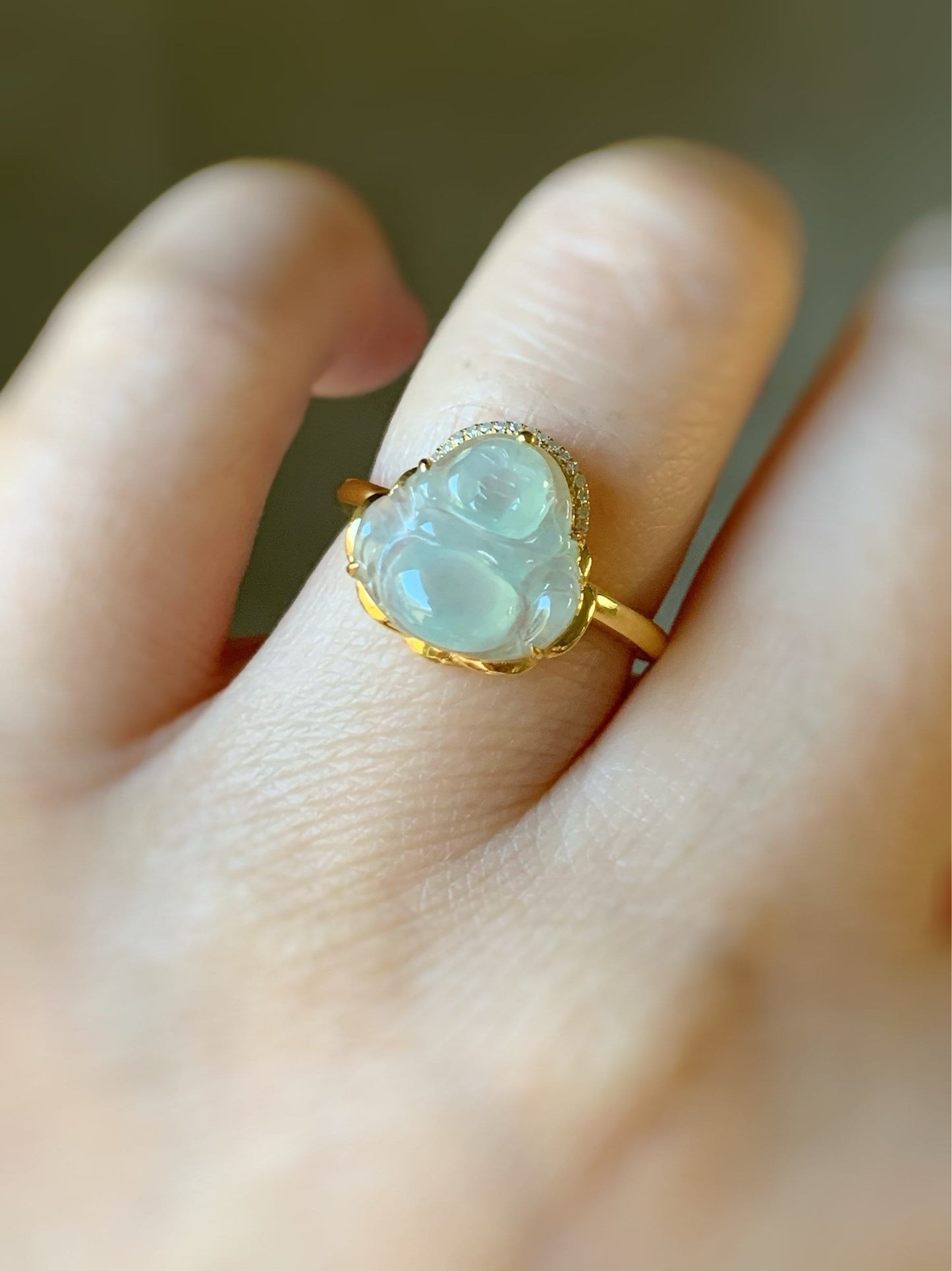 Certified Natural Burmese Premium Transparent Light Green Jadeite Buddha Ring 18K Yellow Gold & Diamonds Size 7 天然缅甸高冰起光晴底翡翠佛公18K钻石镶嵌戒指