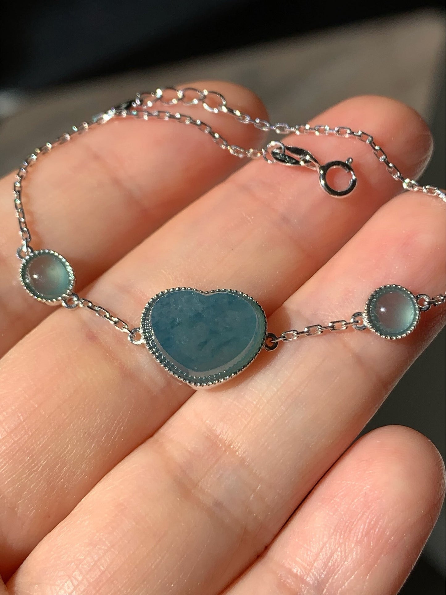 Certified Natural Burmese Icy Translucent Teal Blue Jadeite Heart Bracelet 18K White Gold 5.75"-6.25” 天然缅甸湖水蓝翡翠爱心切割面白金手链