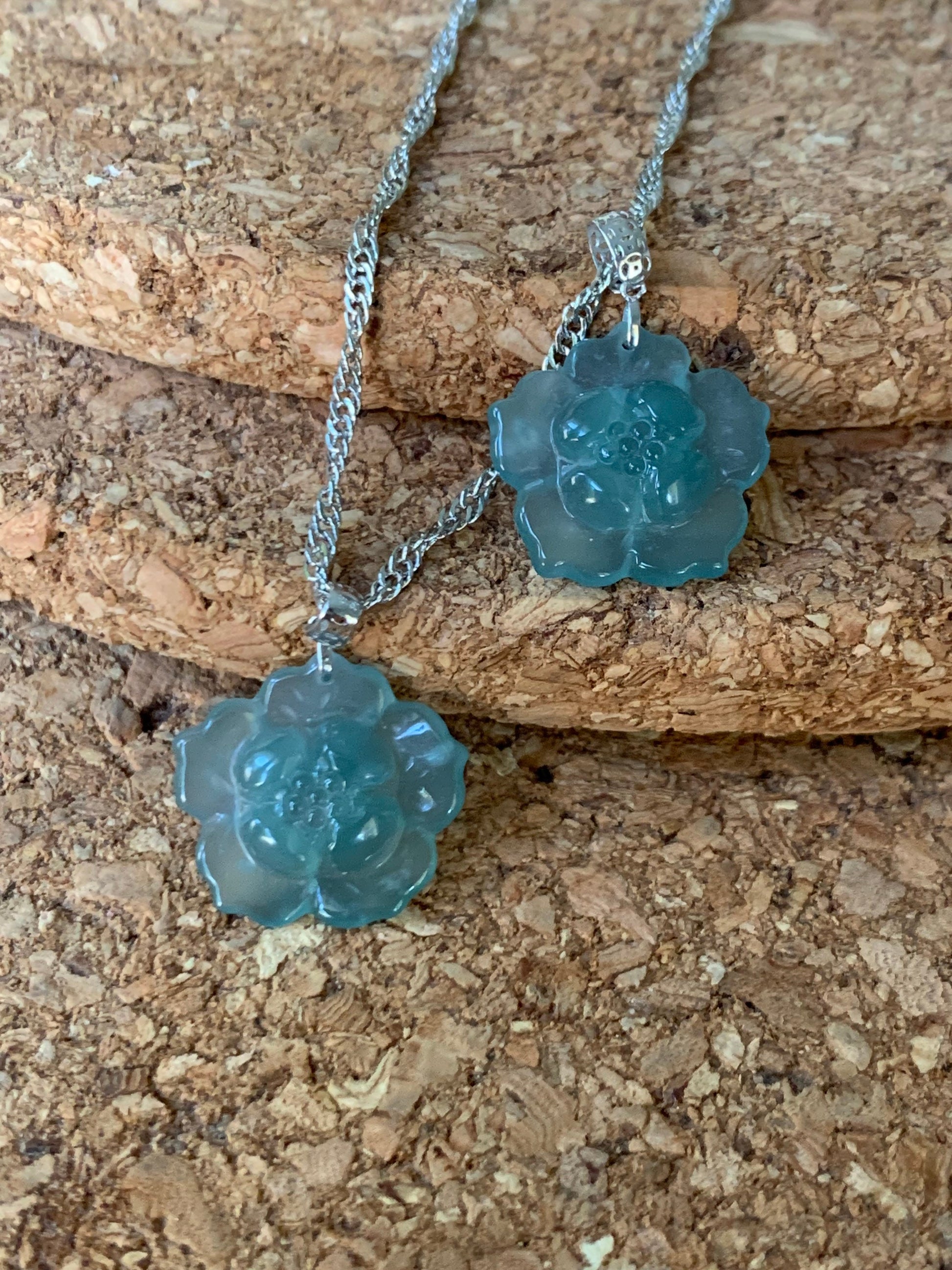 Natural Guatemalan Premium Highly Translucent Icy Blue Jadeite Carved Lotus Flower Pendant 18K White Gold 天然冰危蓝翡翠莲花镶嵌吊坠