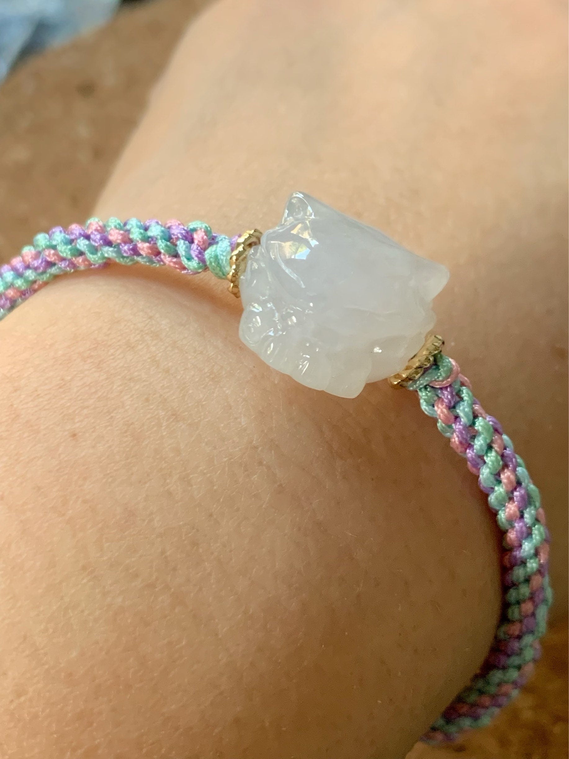 Natural Burmese Icy Translucent & Gelatinous White Jadeite 3D Carved Nine-Tailed Fox Rope Bracelet Adjustable 天然缅甸白冰起胶翡翠九尾狐狸手绳