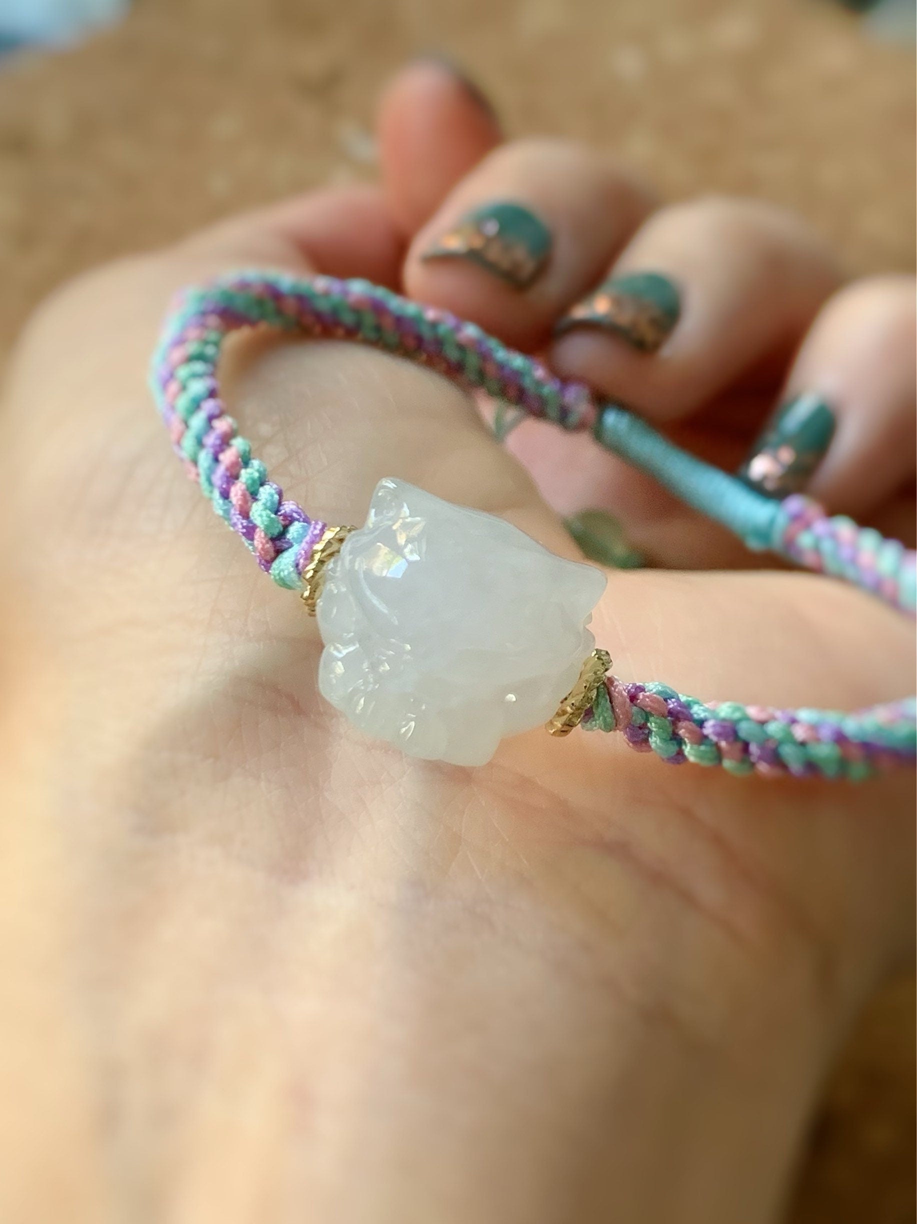 Natural Burmese Icy Translucent & Gelatinous White Jadeite 3D Carved Nine-Tailed Fox Rope Bracelet Adjustable 天然缅甸白冰起胶翡翠九尾狐狸手绳