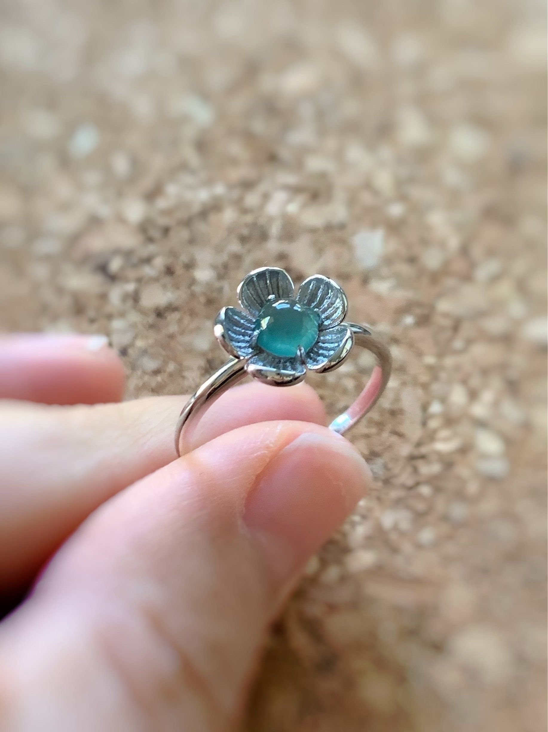 Certified Natural Burmese Icy Translucent Teal Green Jadeite Cherry Blossom Design Ring 18K White Gold size 7 天然缅甸冰湖水绿翡翠梅花白金镶嵌戒指