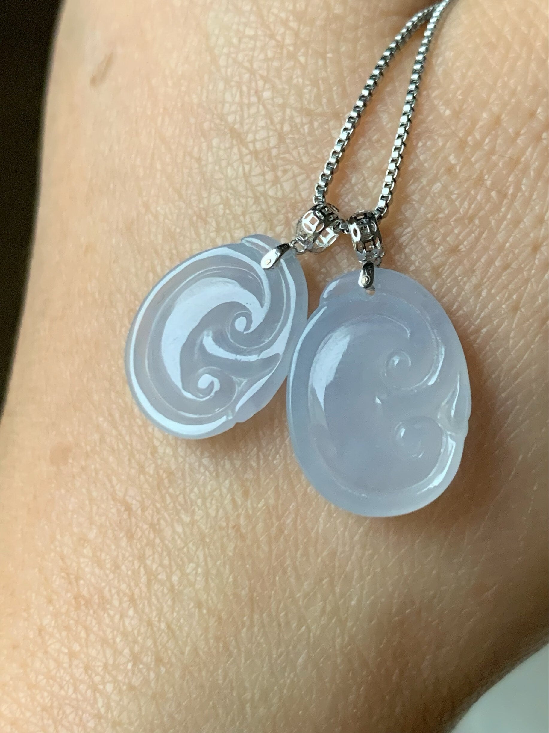 Natural Burmese Translucent & Gelatinous Light Purple Jadeite Ruyi Petite Pendant 18K White Gold w/ Silver Chain 天然缅甸冰淡紫底翡翠如意镶嵌吊坠