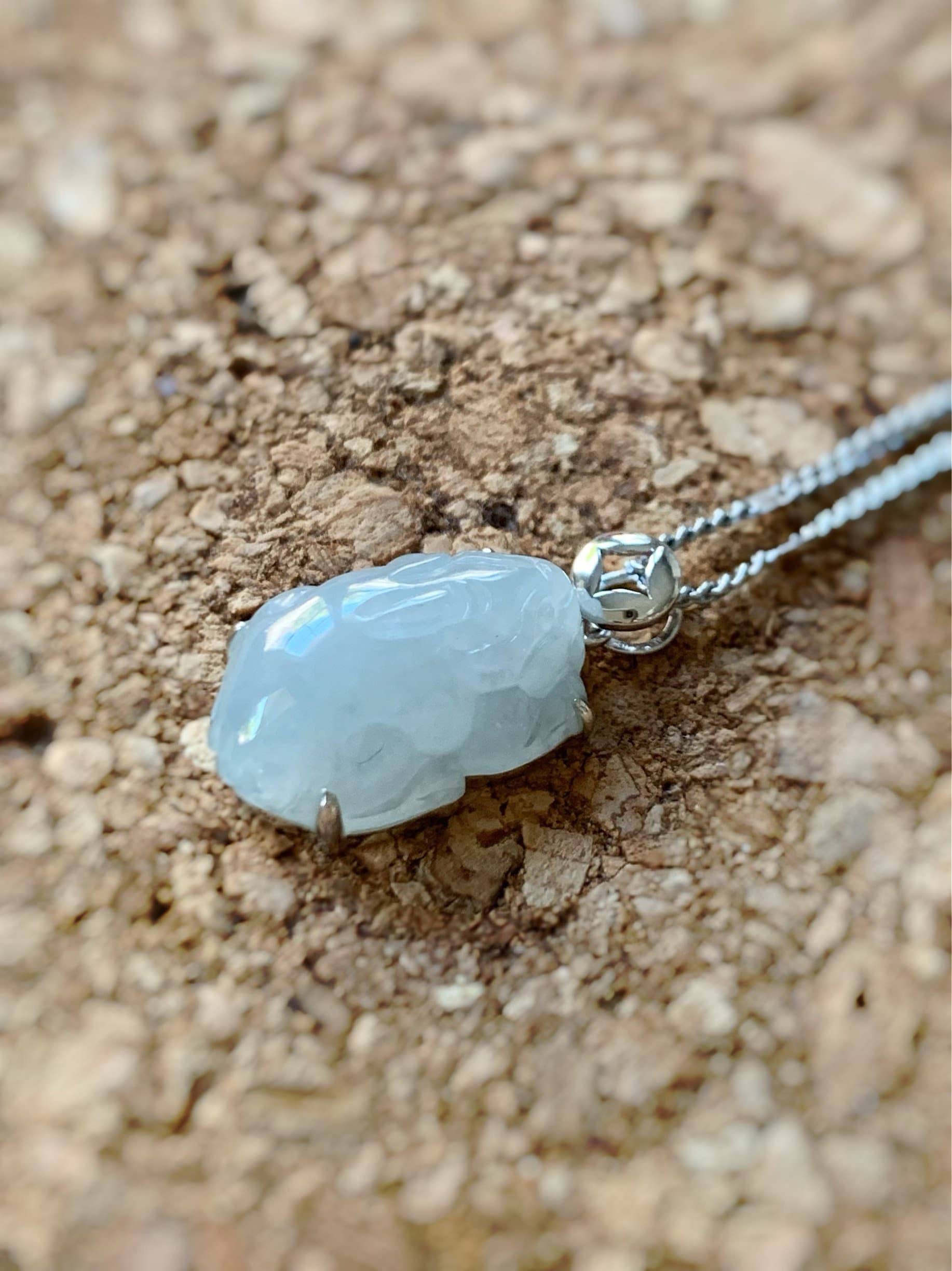 Certified Natural Burmese Icy Translucent & Gelatinous Sky Blue Jadeite Carved Pixiu Custom Pendant 18K White Gold 天然缅甸冰天空蓝翡翠貔貅镶嵌吊坠