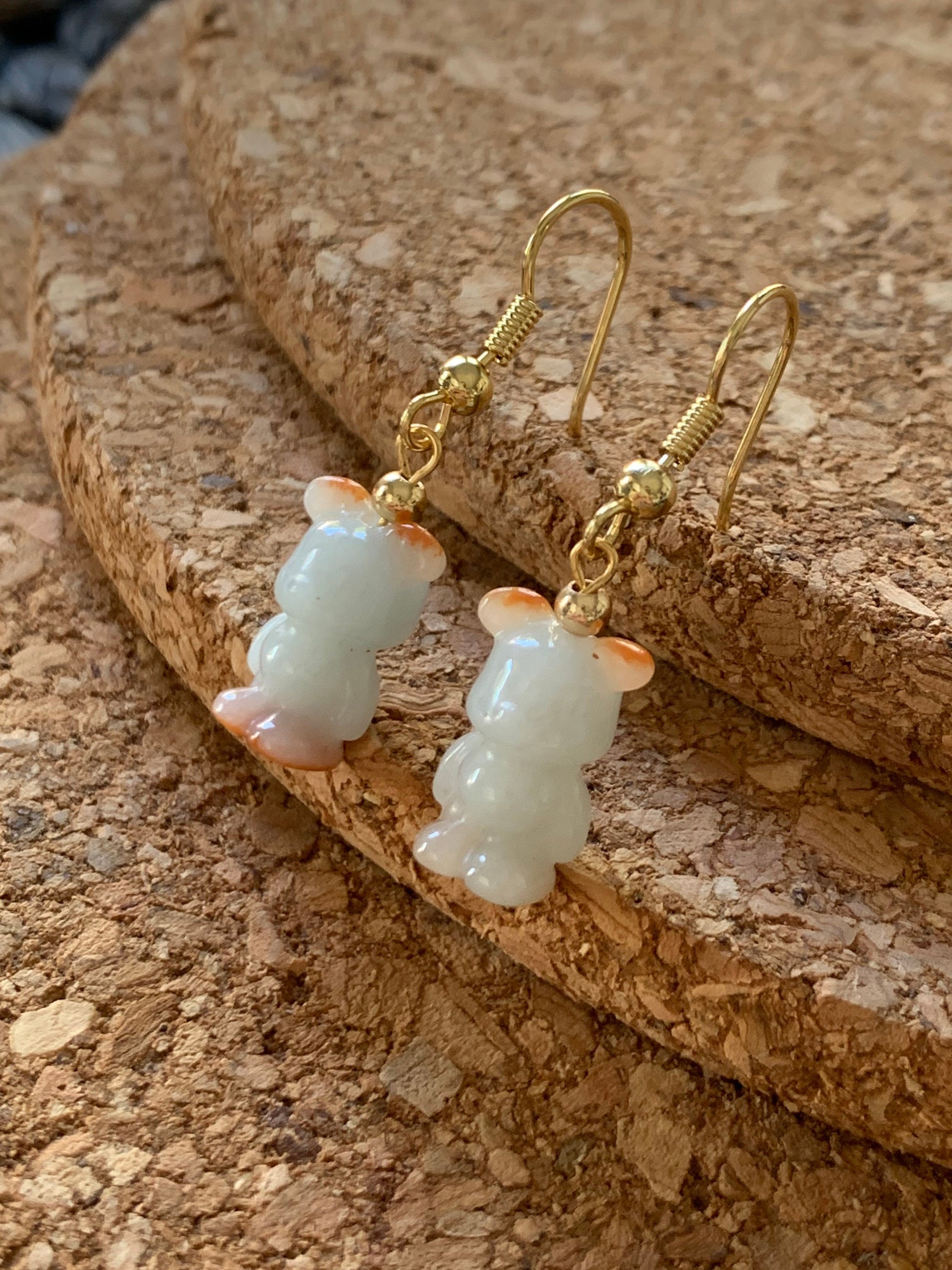 Natural Burmese Icy Jadeite Carved Teddy Bear Dangle Earrings 14K Yellow Gold Plated 天然缅甸翡翠小熊14K包金耳吊