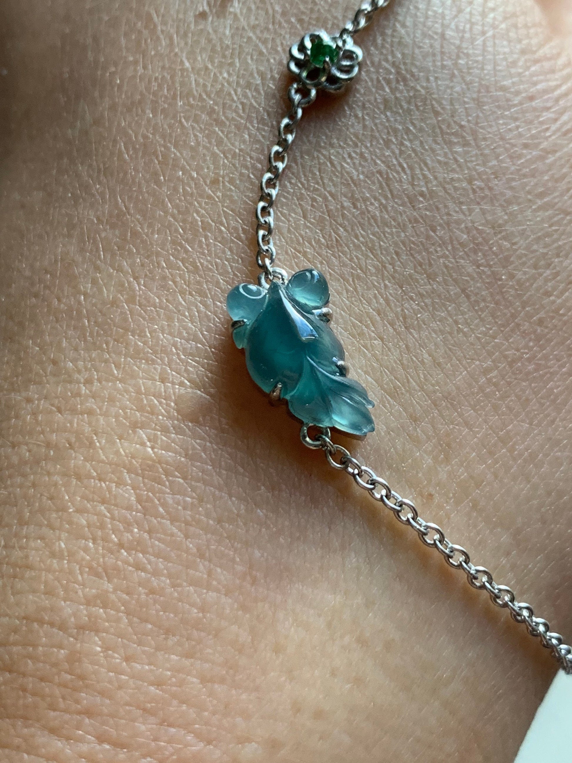 Certified Natural Guatemalan Highly Translucent Teal Blue Jadeite Carved Goldfish Bracelet S925 Sterling Silver adjustable 天然冰危蓝绿翡翠金鱼银镶手链