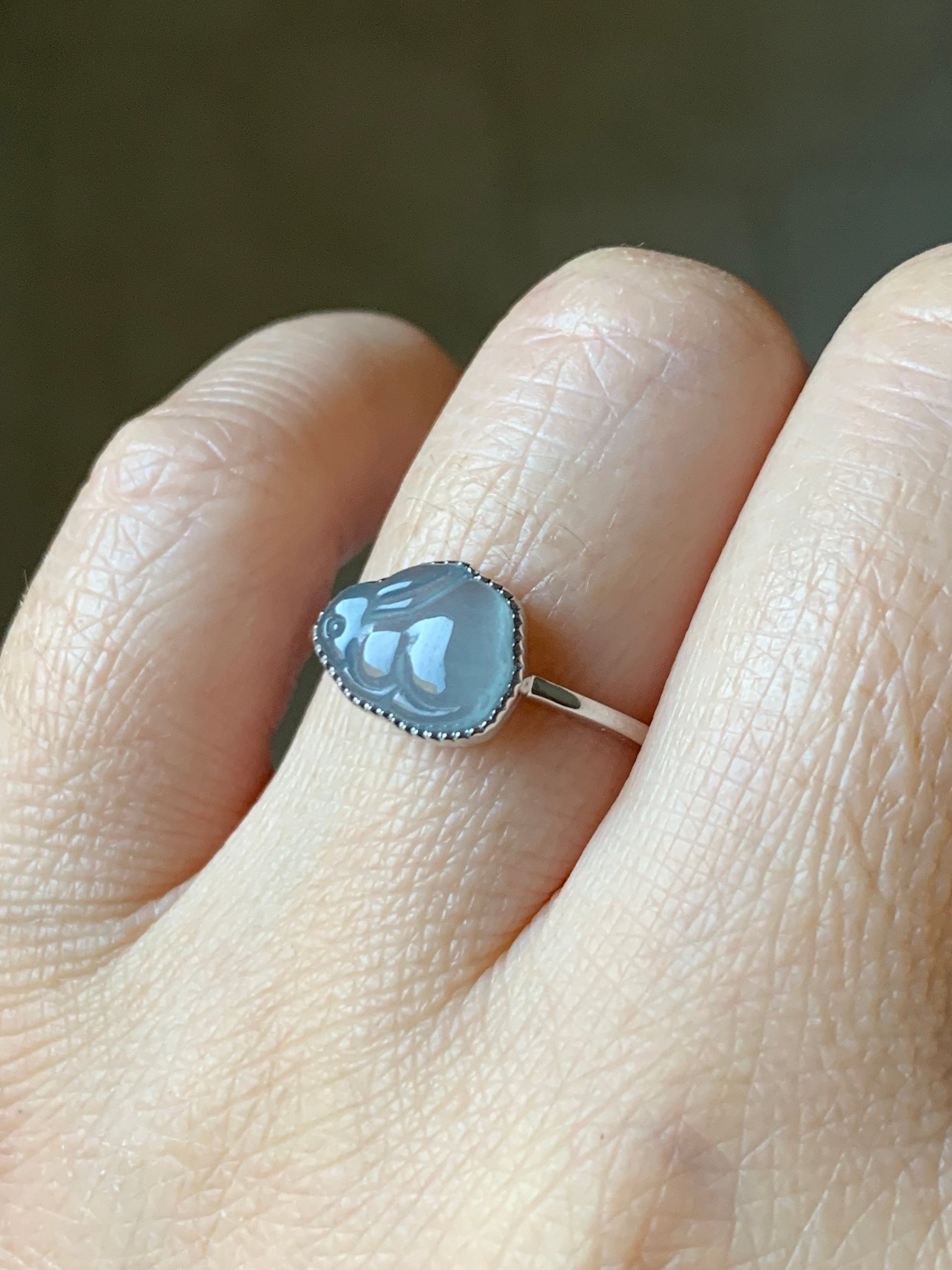 Certified Natural Guatemalan Highly Translucent Gelatinous Sky Blue Jadeite Bunny Rabbit Ring 18K White Gold Sz 7 天然冰危天空蓝翡翠小兔镶嵌戒指 1089