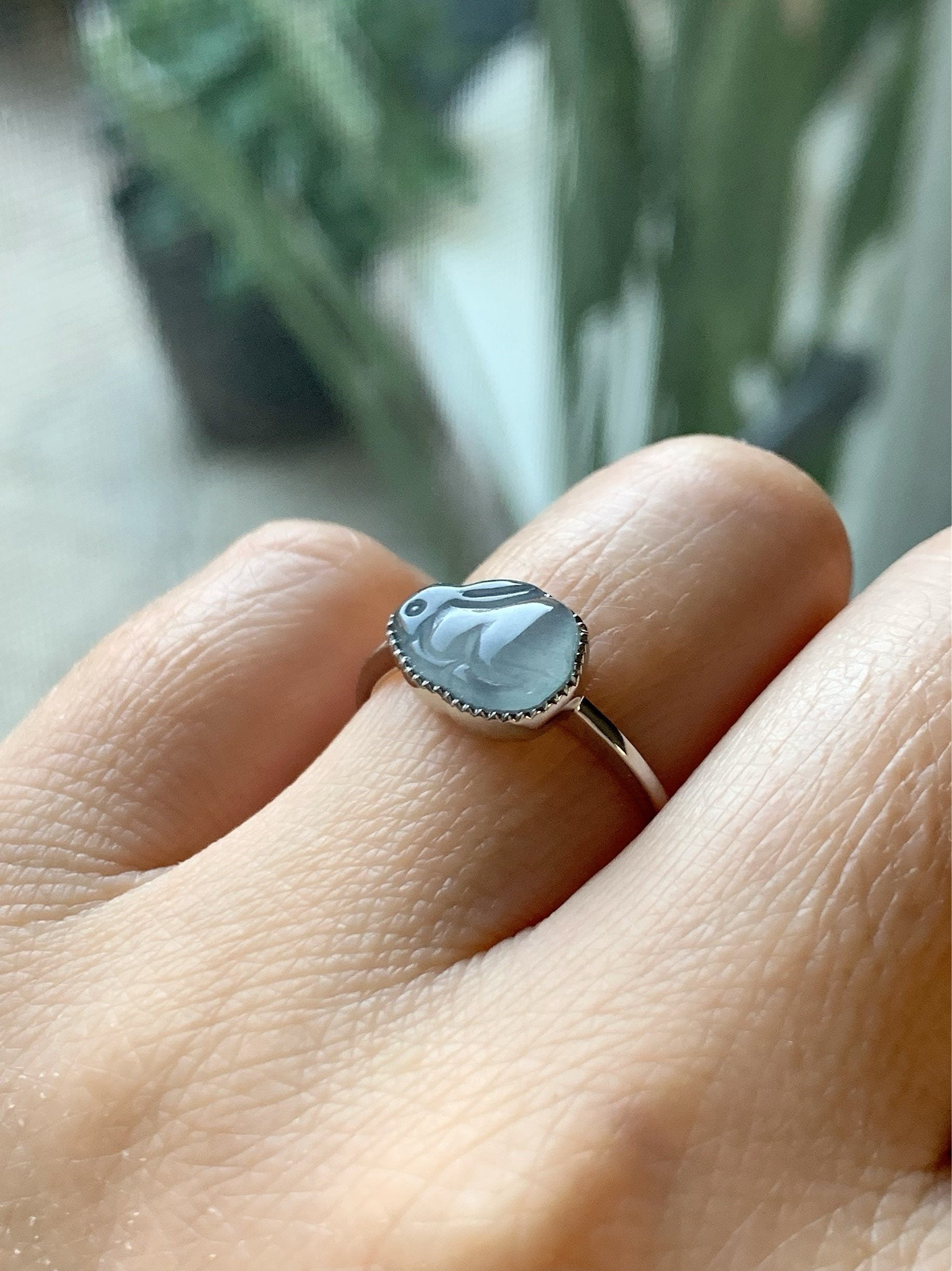 Certified Natural Guatemalan Highly Translucent Gelatinous Sky Blue Jadeite Bunny Rabbit Ring 18K White Gold Sz 7 天然冰危天空蓝翡翠小兔镶嵌戒指 1089