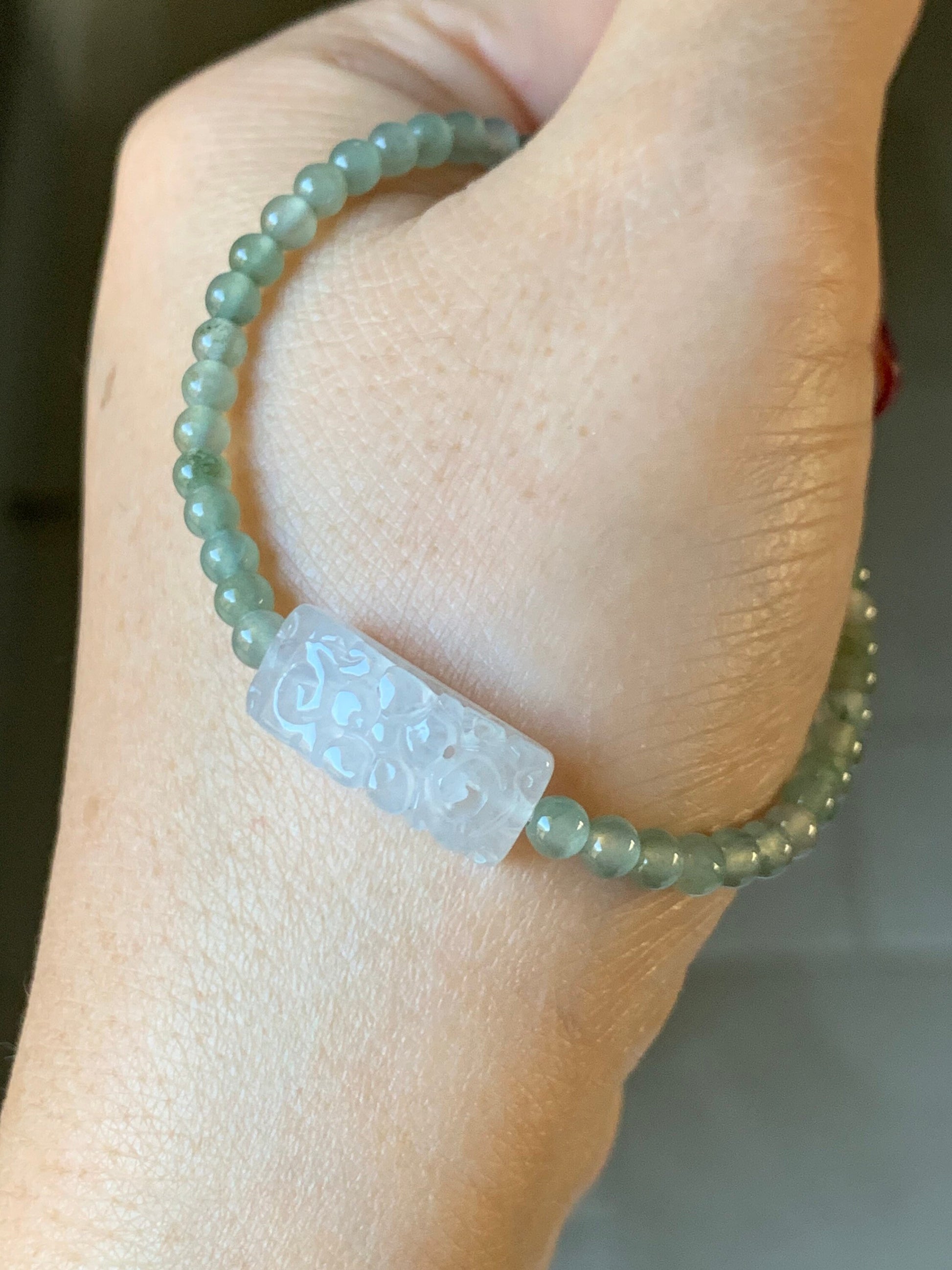 Natural Burmese Grade A Premium Icy Green Jadeite Openwork Engraving Icy White Bead Beaded Bracelet 7" 天然缅甸冰胶晴底翡翠起光白冰仿古镂空雕手牌手串