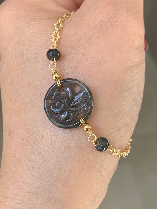 Natural Burmese Grade A Translucent Icy Wuji Jadeite Engraved w/ Lotus Flower Chain Bracelet Adjustable 14K Plated 天然缅甸冰乌鸡翡翠镂空雕莲花手链包金
