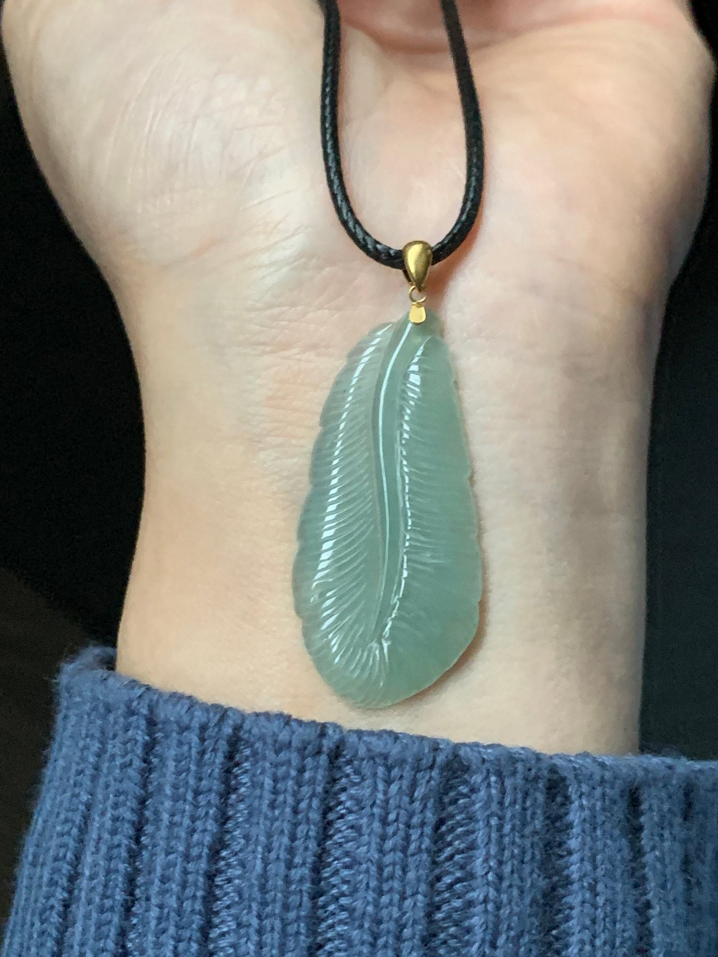 Large Natural Burmese Translucent Gelatinous Icy Green Jadeite Carved Feather Pendant 18K Yellow Gold Bail 天然缅甸冰绿翡翠羽毛镶嵌吊坠