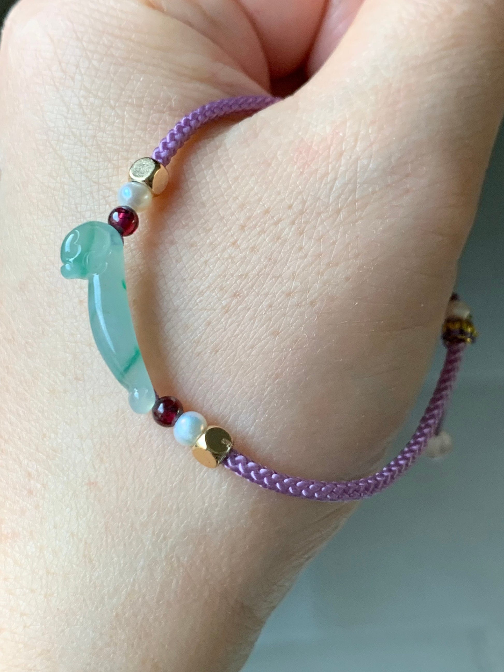 Natural Burmese Highly Translucent Green Marbled Jadeite Carved 3D Dragon Hook Handmade Bracelet Adjustable 6”-8” 天然缅甸正冰飘花翡翠立体雕龙钩手绳