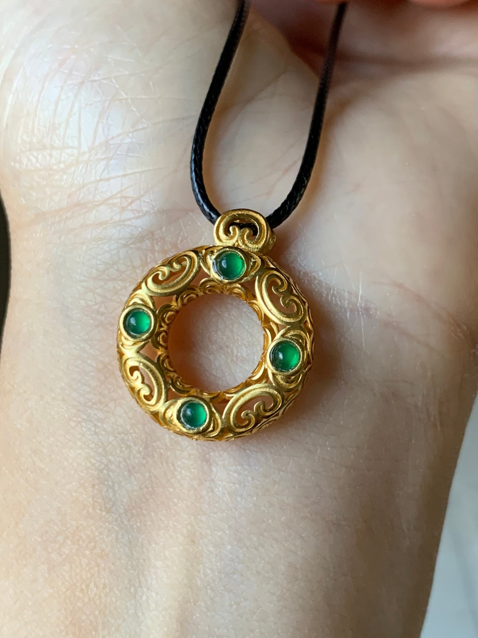 Natural Guatemalan Premium Vibrant Green Jadeite Ping An Kou Pendant S925 Silver Yellow Gold Finish w/ Chain 天然高冰危绿翡翠银镶平安扣吊坠套链