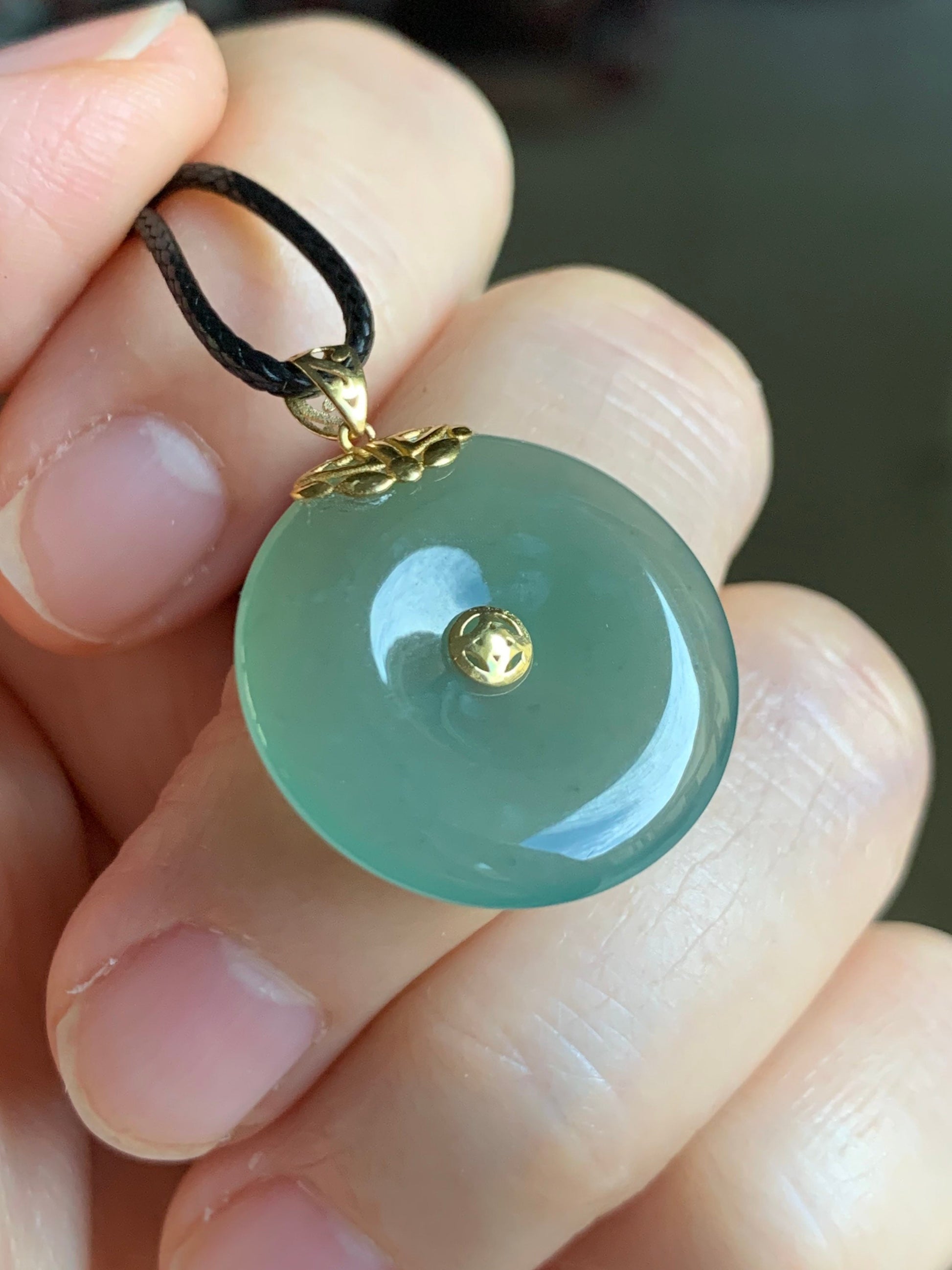 Natural Guatemalan Icy Translucent Teal Green Jadeite Ping An Kou Circle Pendant 18K Yellow Gold Setting 天然冰危冰胶晴绿翡翠平安扣18K镶嵌吊坠