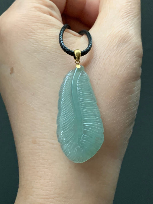 Large Natural Burmese Translucent Gelatinous Icy Green Jadeite Carved Feather Pendant 18K Yellow Gold Bail 天然缅甸冰绿翡翠羽毛镶嵌吊坠