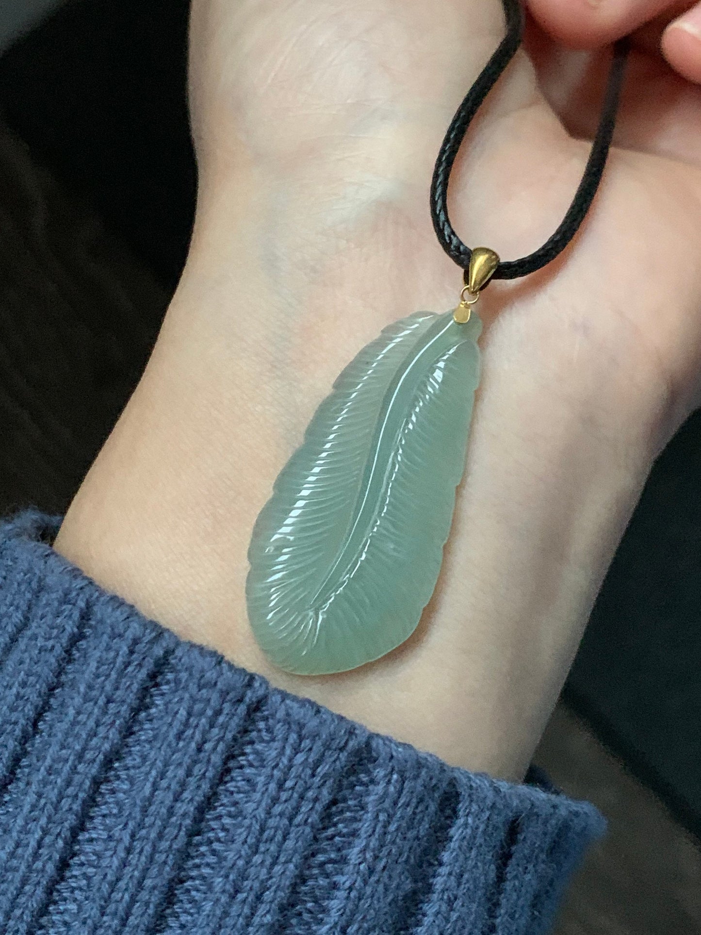 Large Natural Burmese Translucent Gelatinous Icy Green Jadeite Carved Feather Pendant 18K Yellow Gold Bail 天然缅甸冰绿翡翠羽毛镶嵌吊坠