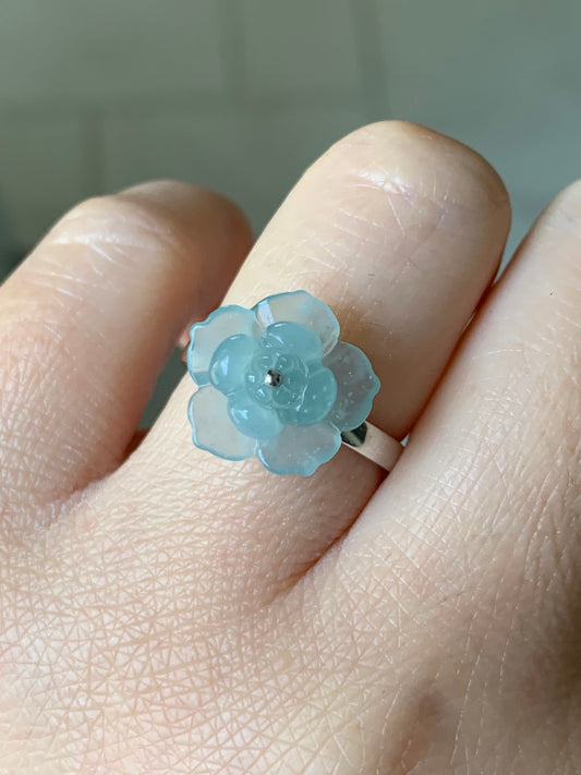 Certified Natural Guatemalan Premium Highly Translucent Sky Blue Jadeite Carved Lotus Flower Ring 18K White Gold size 7 天然危地马拉正高冰天空蓝翡翠莲花镶嵌戒指