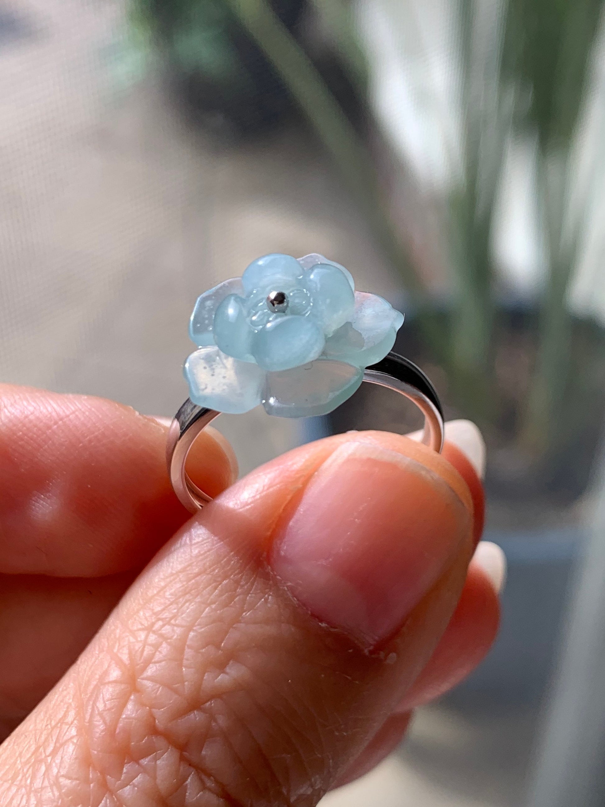 Certified Natural Guatemalan Premium Highly Translucent Sky Blue Jadeite Carved Lotus Flower Ring 18K White Gold size 7 天然危地马拉正高冰天空蓝翡翠莲花镶嵌戒指
