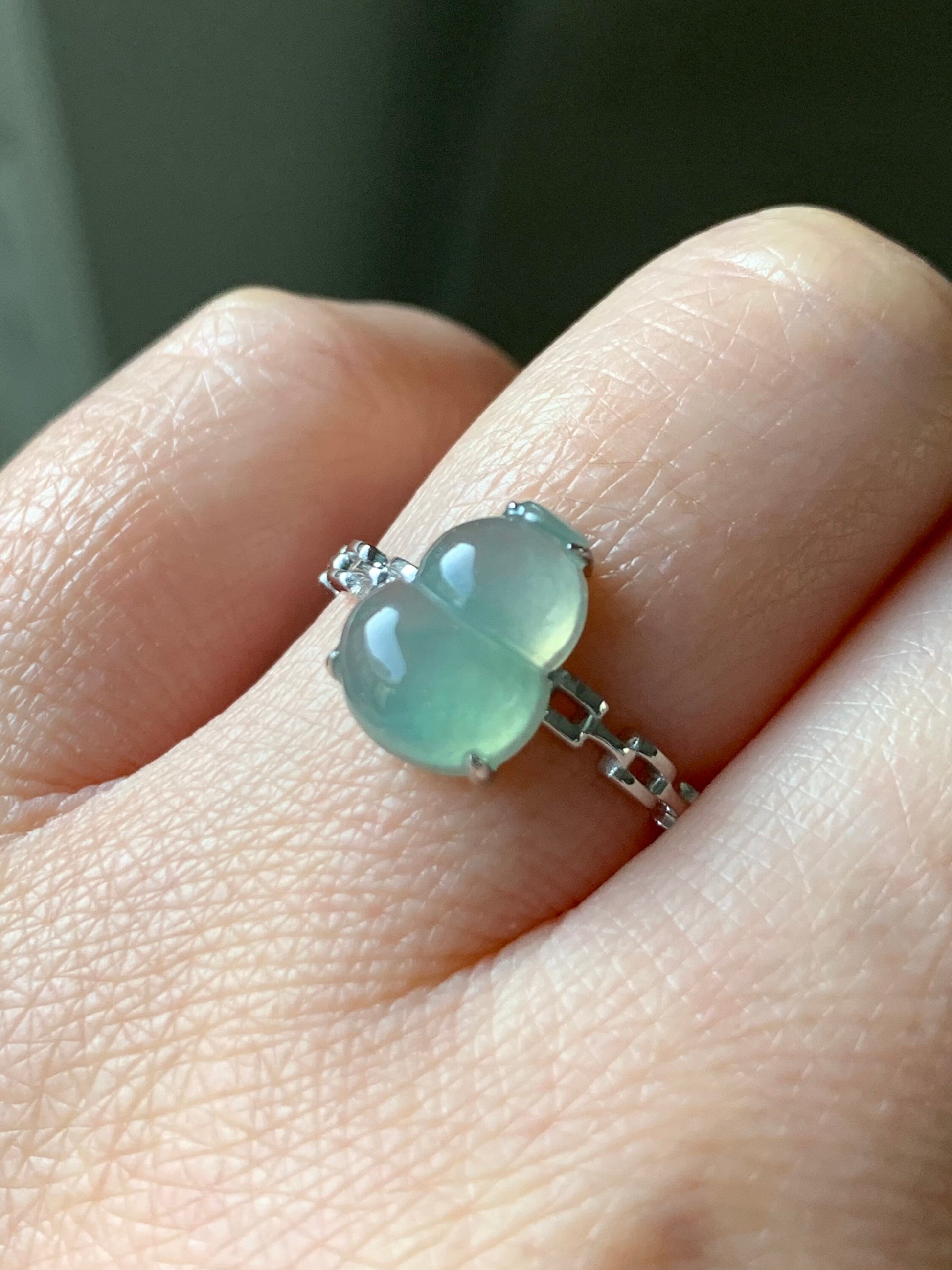 Certified Natural Grade A Burmese Premium Icy Highly Translucent Light Green Jadeite Hulu Gourd Ring 18K White Gold Sz 7 天然缅甸正冰起光晴色翡翠葫芦镶嵌戒指