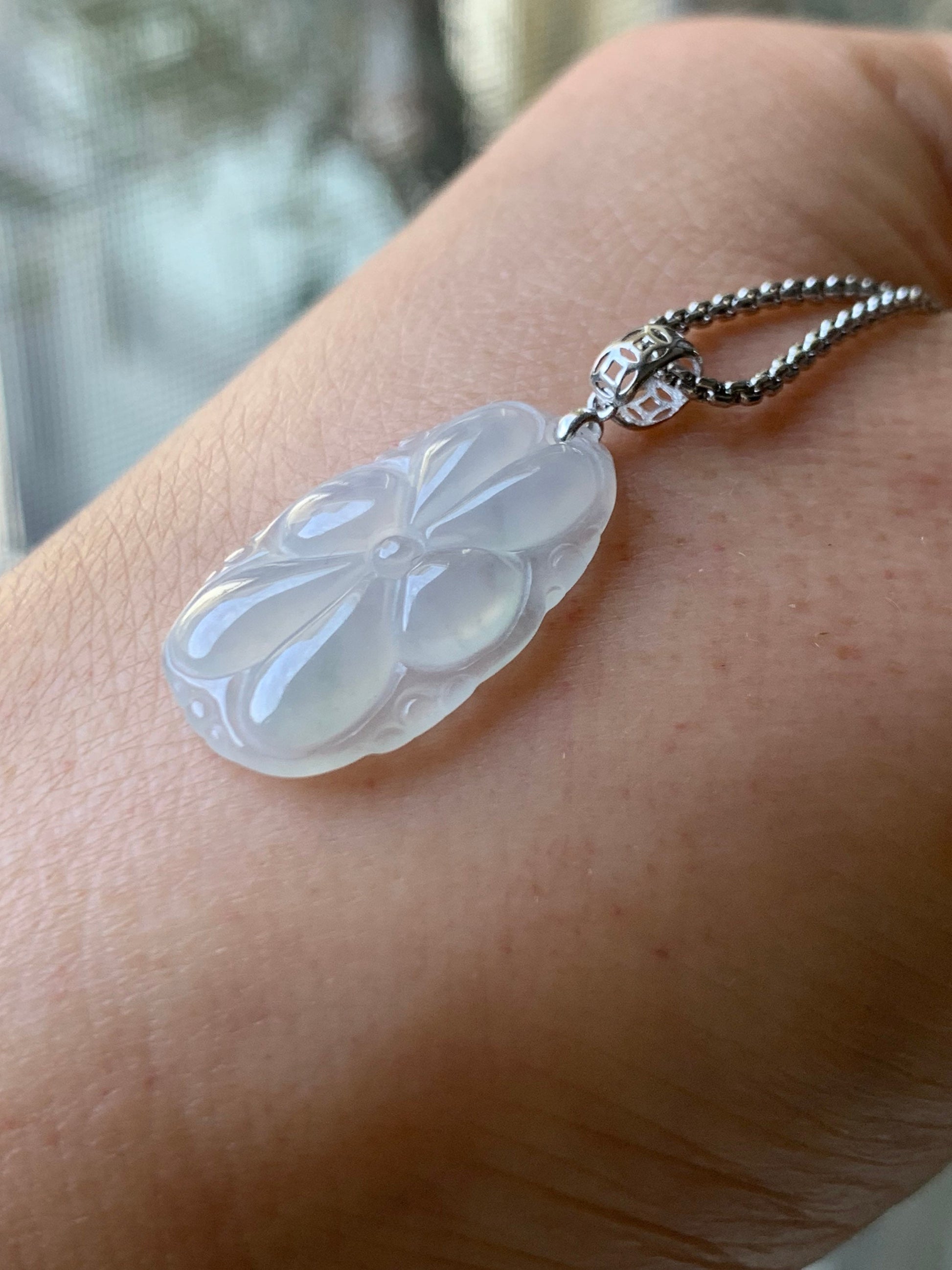 Natural Burmese Translucent Gelatinous Icy White Jadeite Carved Lotus Leaf Pendant 18K White Gold Bail 天然缅甸冰胶翡翠荷叶镶嵌吊坠