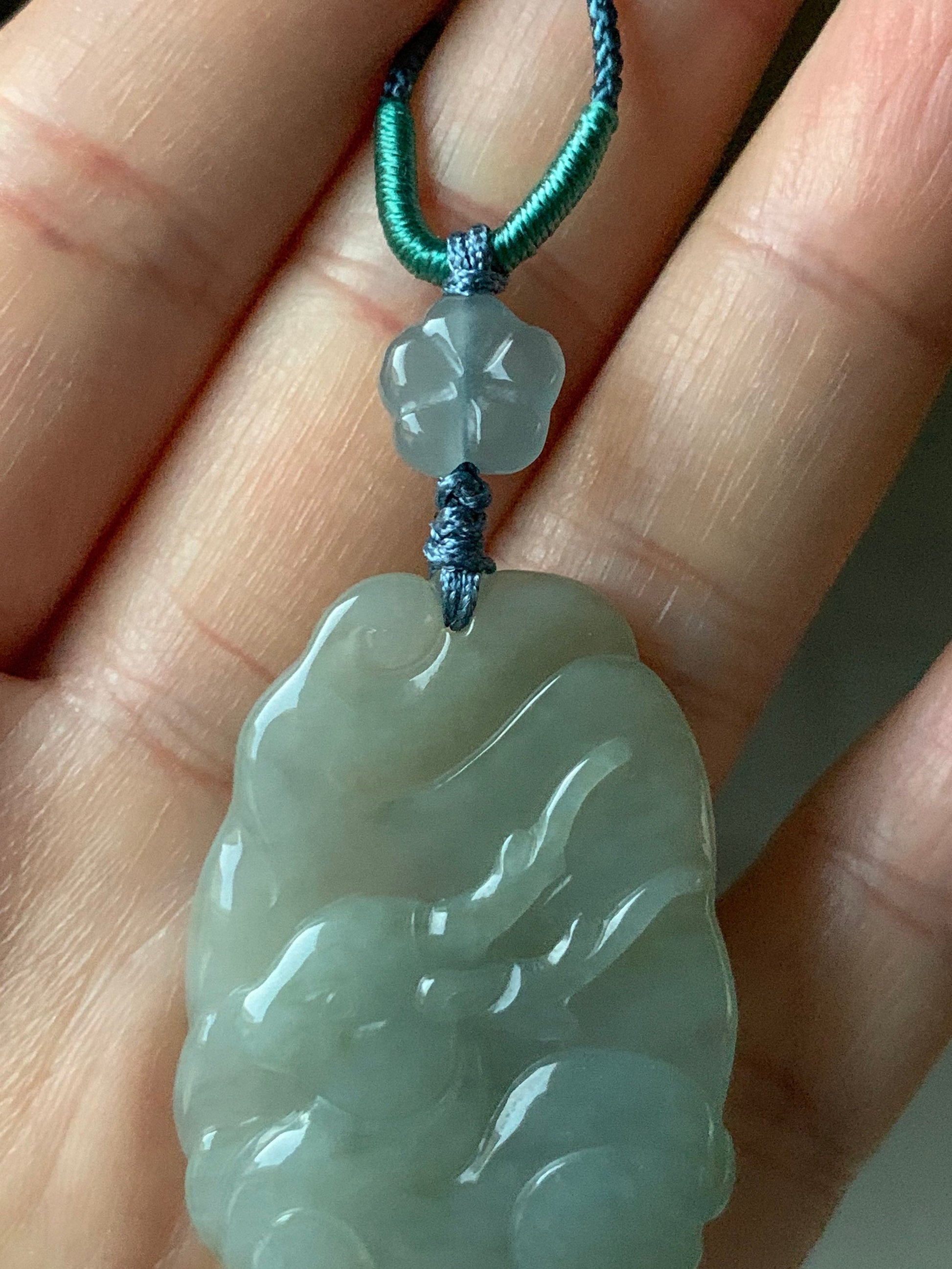 Natural Burmese Translucent Gelatinous Light Green Jadeite Carved Deer Pendant & Blue Jadeite Cherry Blossom Necklace 天然缅甸冰淡绿翡翠鹿牌危蓝梅花吊坠