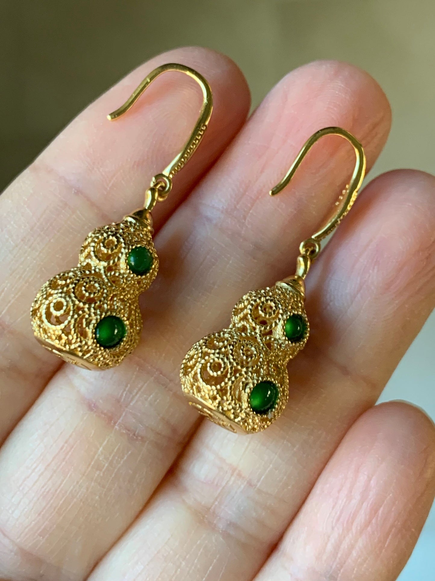 Natural Guatemalan Premium Green Jadeite 3D Hulu Gourd Dangle Earrings S925 Silver Yellow Gold Finish 天然高冰危绿翡翠银镶立体葫芦吊坠