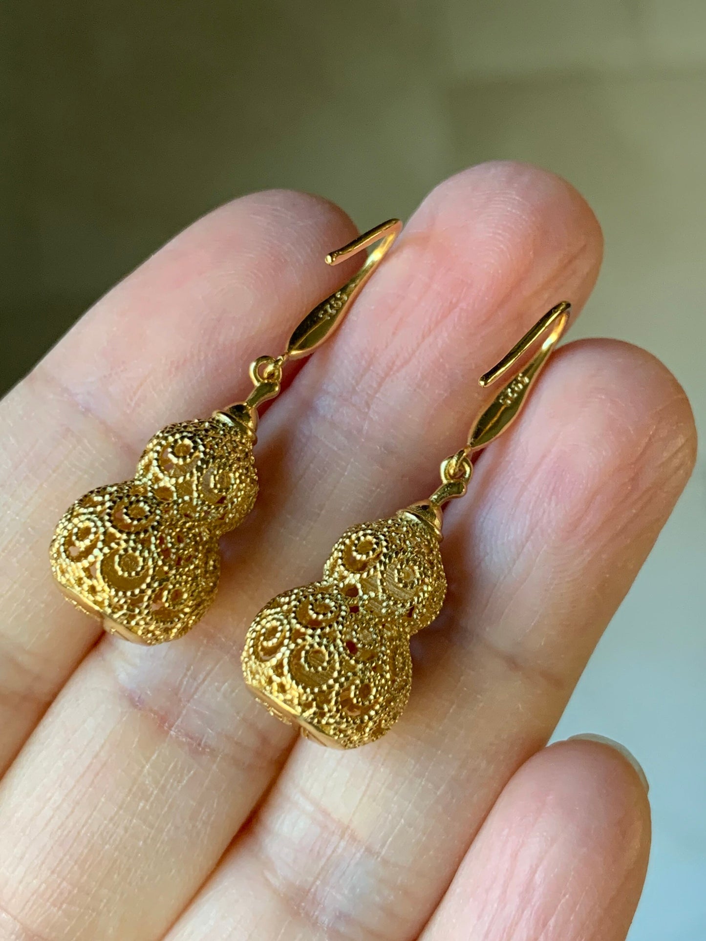 Natural Guatemalan Premium Green Jadeite 3D Hulu Gourd Dangle Earrings S925 Silver Yellow Gold Finish 天然高冰危绿翡翠银镶立体葫芦吊坠