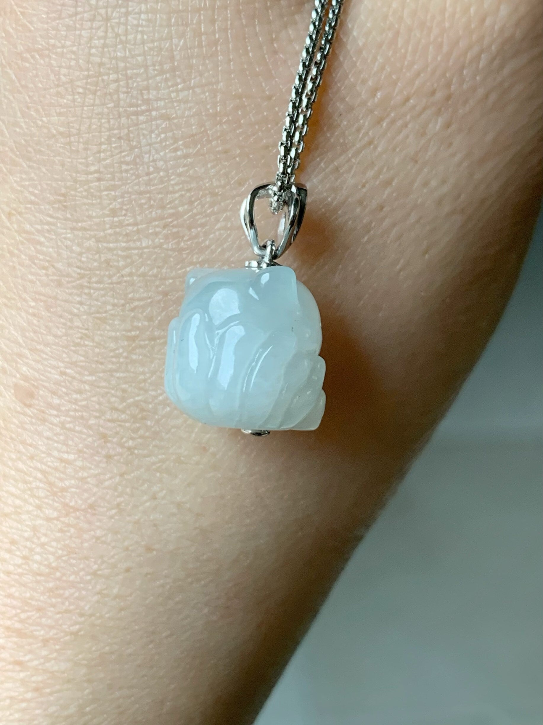 Certified Natural Burmese Icy Translucent & Gelatinous White Jadeite 3D Carved Nine-Tailed Fox Pendant 18K White Gold 天然缅甸白冰起胶翡翠九尾狐狸镶嵌吊坠 757