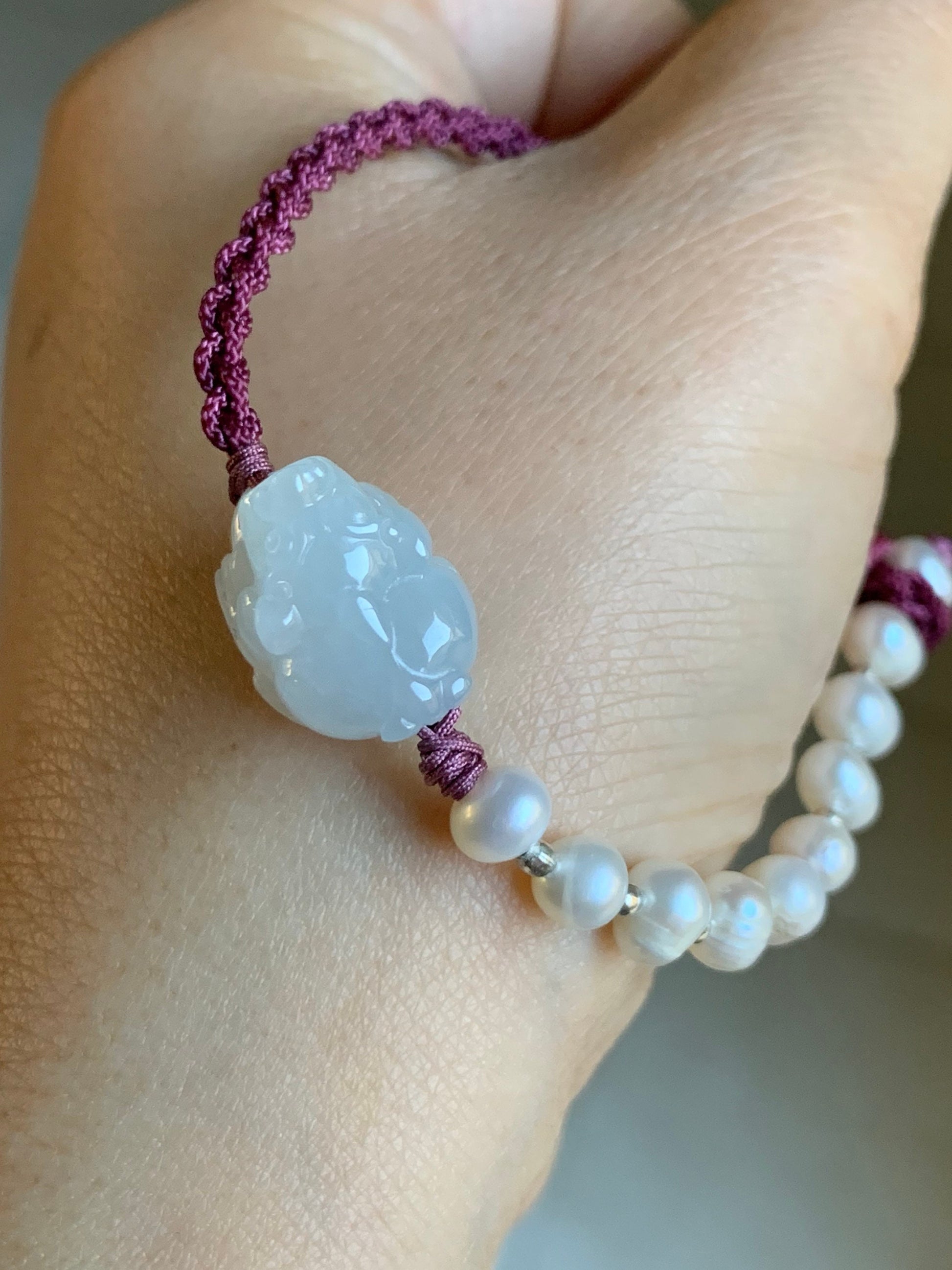 Natural Burmese Icy Translucent Gelatinous Pure White Jadeite Carved Pixiu Rope Bracelet w/ Freshwater Pearls Adjustable 天然缅甸冰胶白冰翡翠貔貅珍珠手绳