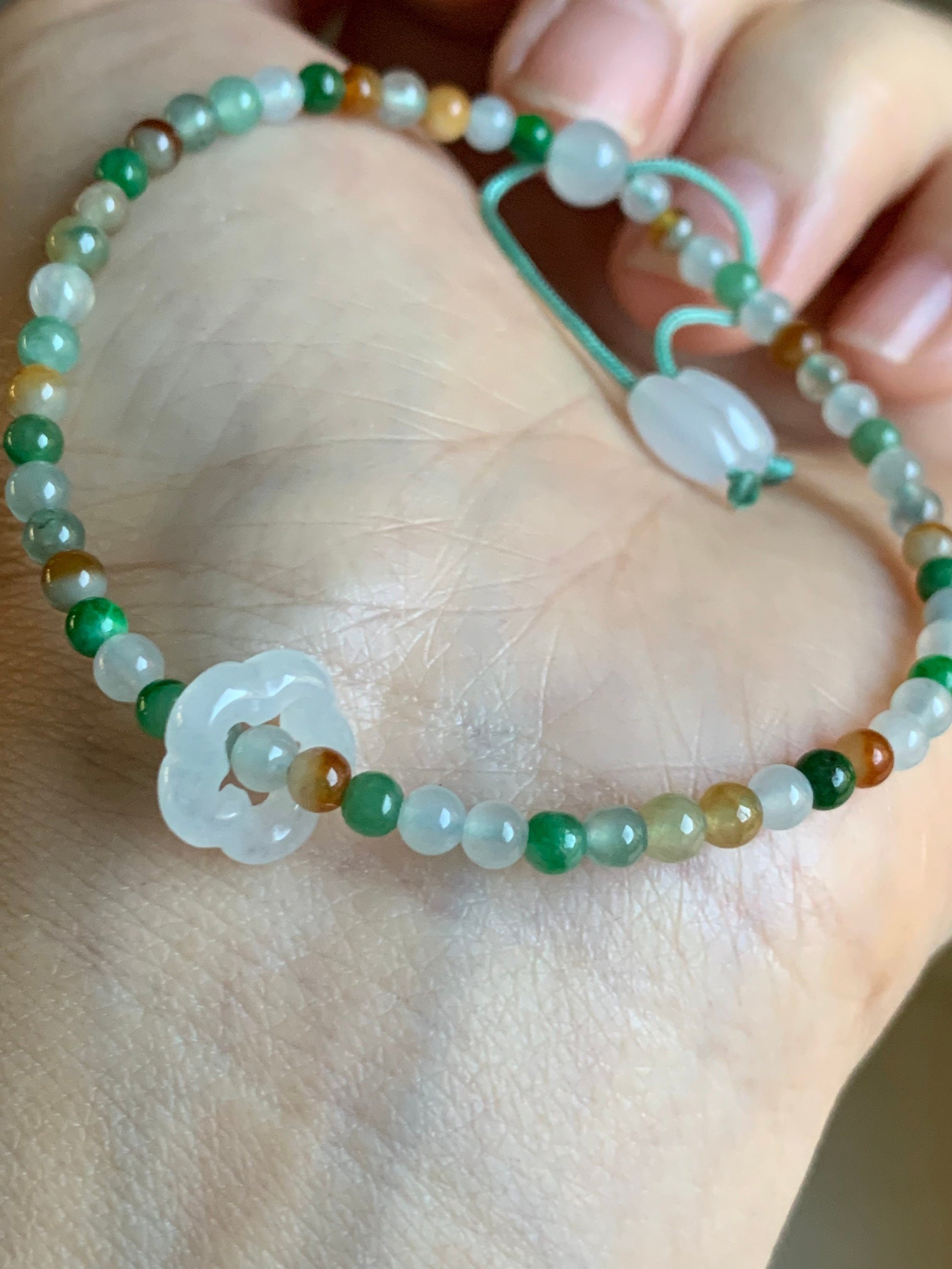 Natural Burmese Icy Translucent Multi-Colored Jadeite Petite Beads w/ Flower Sliding Jadeite Ring Beaded Bracelet 6.75” 天然缅甸冰多宝翡翠小圆珠白冰跑环手串
