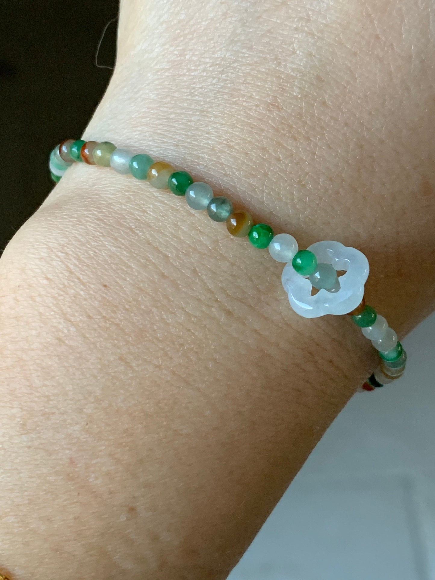 Natural Burmese Icy Translucent Multi-Colored Jadeite Petite Beads w/ Flower Sliding Jadeite Ring Beaded Bracelet 6.75” 天然缅甸冰多宝翡翠小圆珠白冰跑环手串
