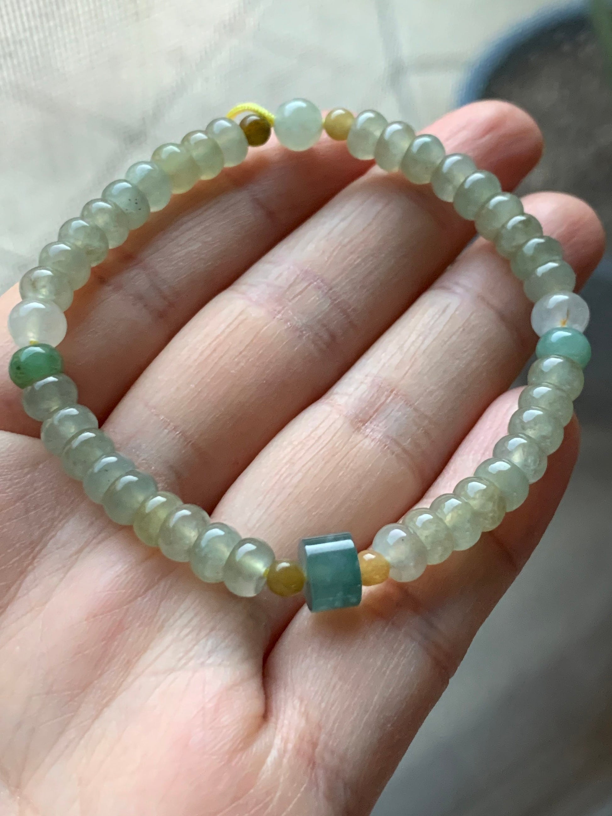 Natural Burmese Icy Beige & Guatemalan Blue Translucent Gelatinous Jadeite Flat Beads Beaded Bracelet 7” 13g 天然缅甸冰胶冰黄翡翠算盘珠冰危蓝桶珠手串