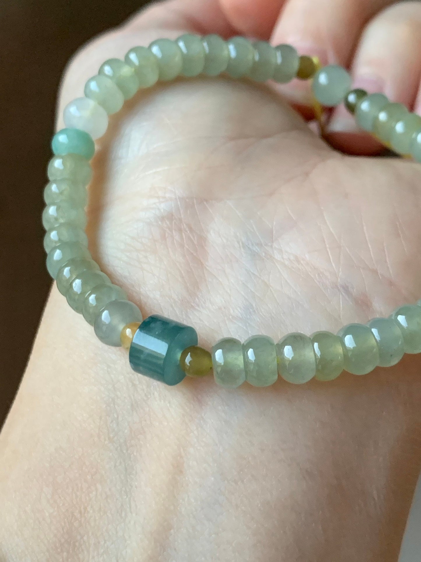 Natural Burmese Icy Beige & Guatemalan Blue Translucent Gelatinous Jadeite Flat Beads Beaded Bracelet 7” 13g 天然缅甸冰胶冰黄翡翠算盘珠冰危蓝桶珠手串