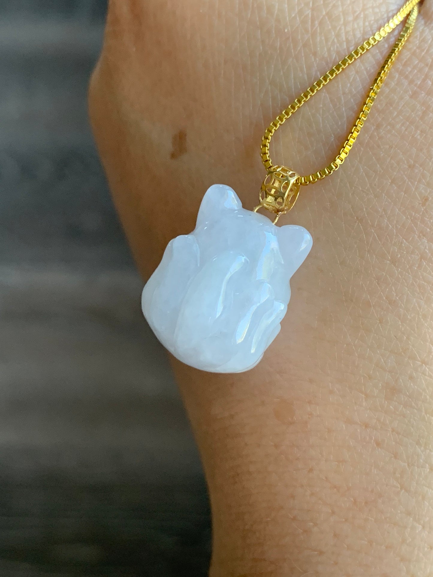 Natural Burmese Icy Translucent White Jadeite 3D Carved Nine-Tailed Fox Pendant 18K Yellow Gold 天然缅甸细糯白冰翡翠九尾狐狸镶嵌吊坠