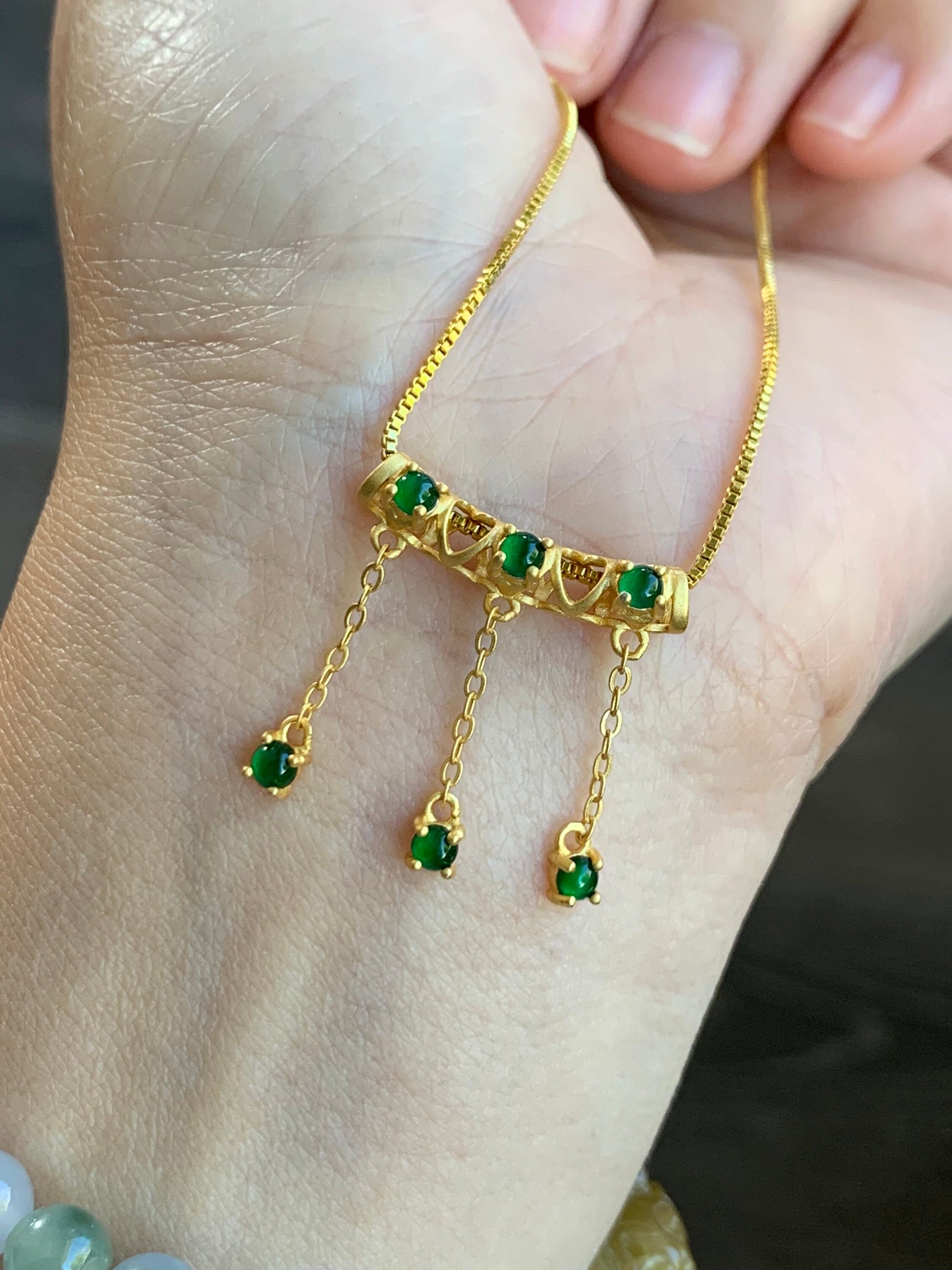 Natural Guatemalan Premium Vibrant Green Jadeite Dangle Pendant S925 Silver Yellow Gold Finish w/ Chain 天然高冰危绿翡翠流苏吊坠套链
