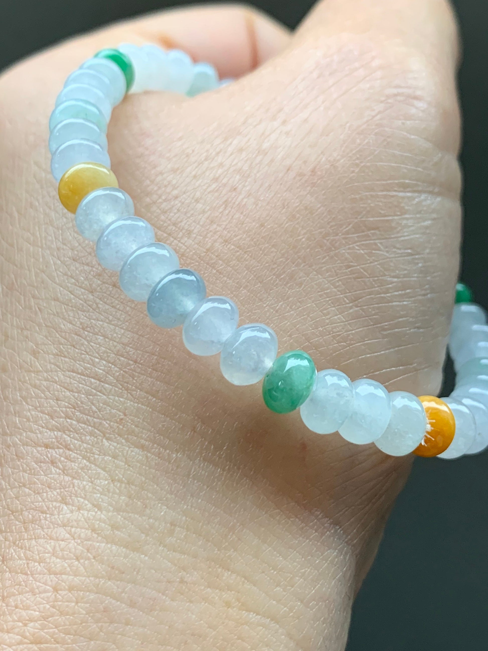 Burmese Natural Premium Icy translucent Multi-Colored Jadeite Drum Beads Beaded Bracelet 6.75” 天然缅甸起冰起光多宝翡翠鼓珠手串