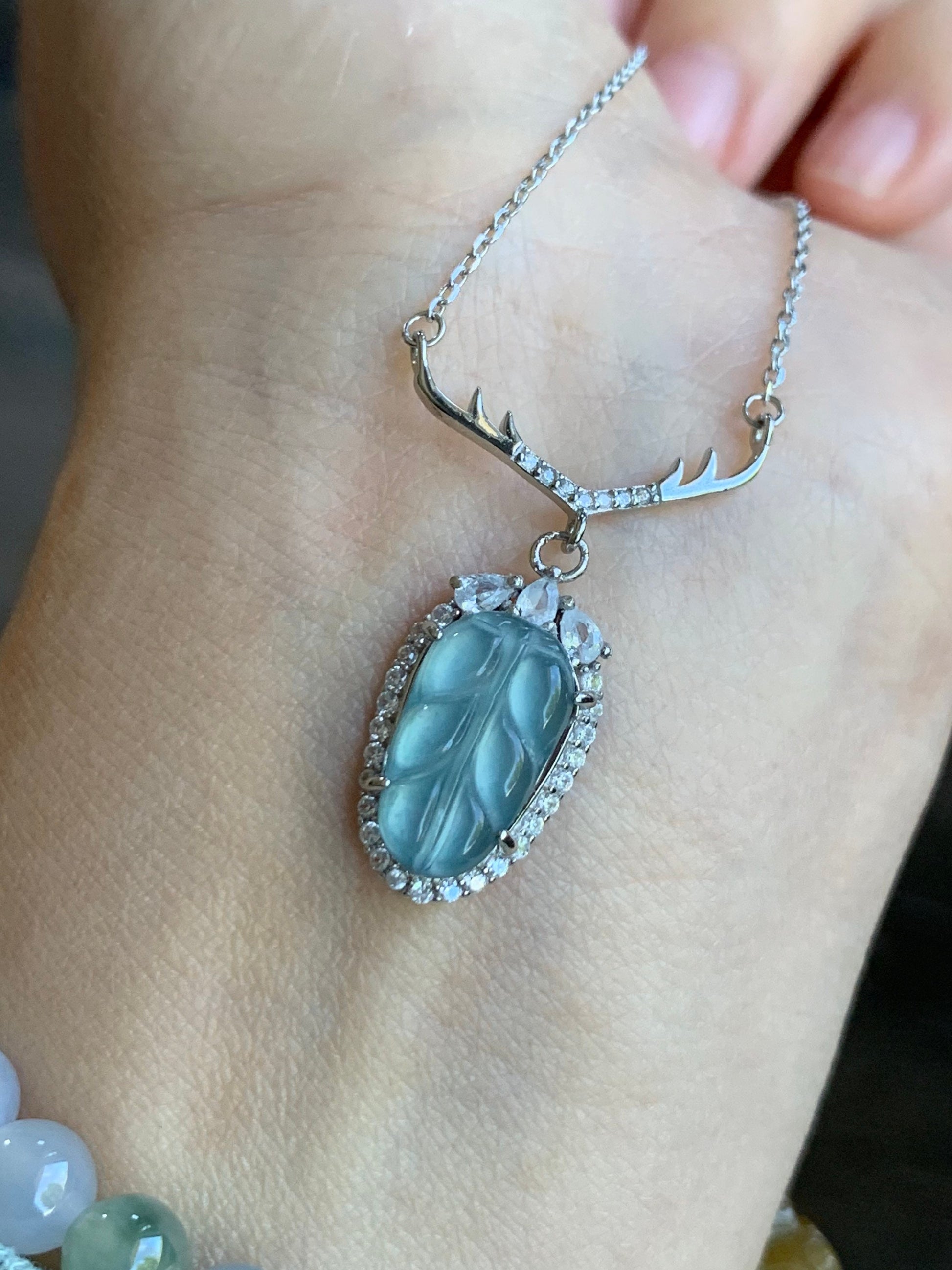 Natural Guatemalan Highly Translucent Sky Blue/Light Blue Jadeite Carved Leaf Antler Design Necklace S925 Silver 16” 天然冰危天空蓝翡翠大叶有成银镶项链