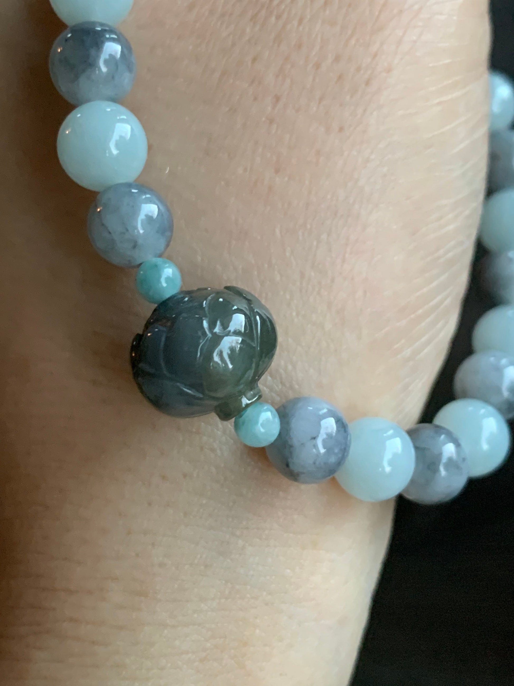 Burmese Natural Sky Blue & Icy Wuji Jadeite Beads Carved Wuji Jadeite Lotus Flower Beaded Bracelet 7” 天然缅甸天空蓝乌鸡翡翠莲花珠手串