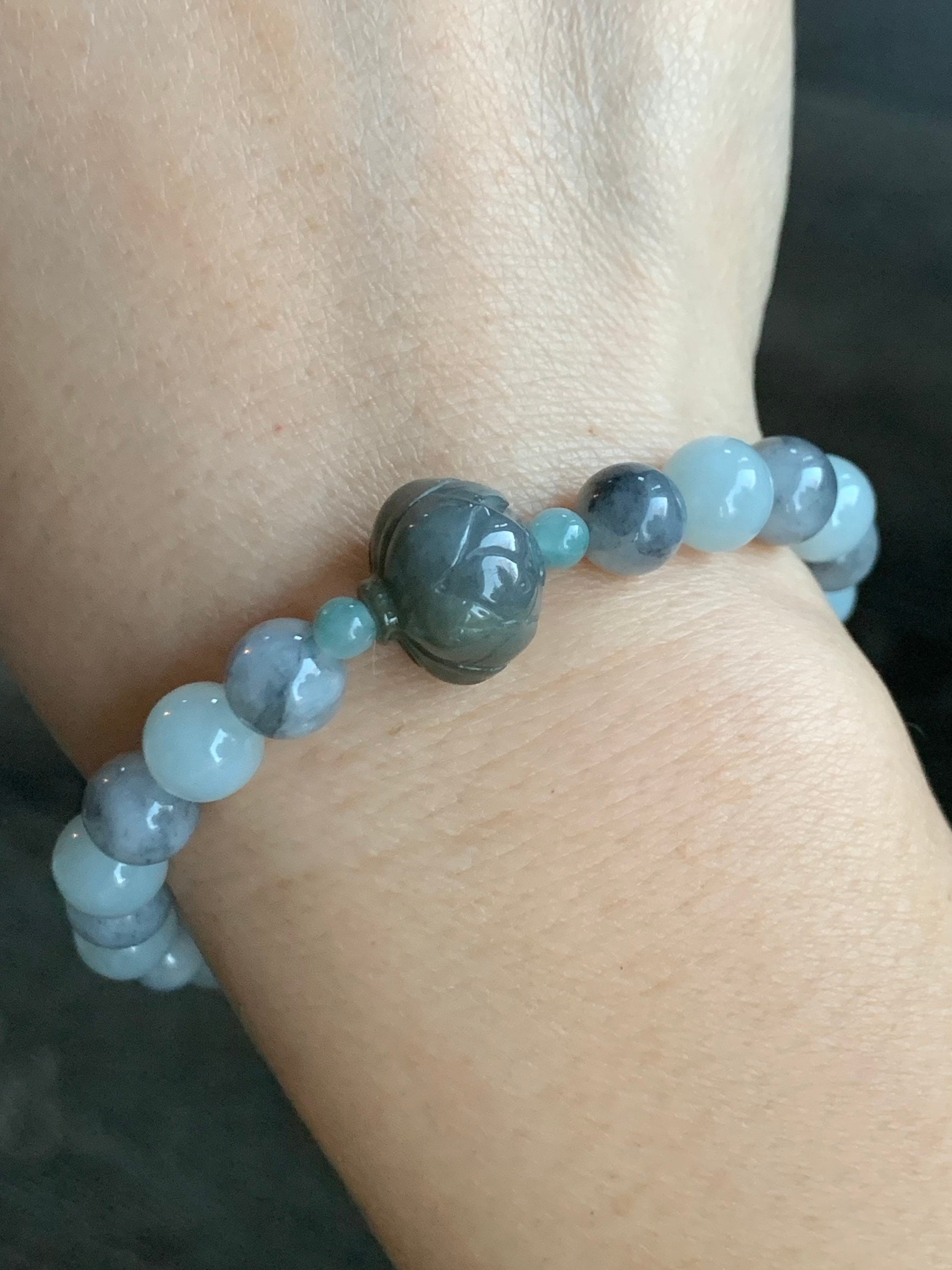 Burmese Natural Sky Blue & Icy Wuji Jadeite Beads Carved Wuji Jadeite Lotus Flower Beaded Bracelet 7” 天然缅甸天空蓝乌鸡翡翠莲花珠手串