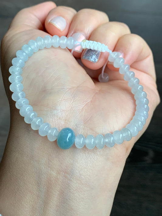 Premium Burmese Natural Icy Highly Translucent White Jadeite & Bright Blue Drum Beads Beaded Bracelet 6.75” 天然缅甸白冰翡翠牛仔蓝翡翠鼓珠手串